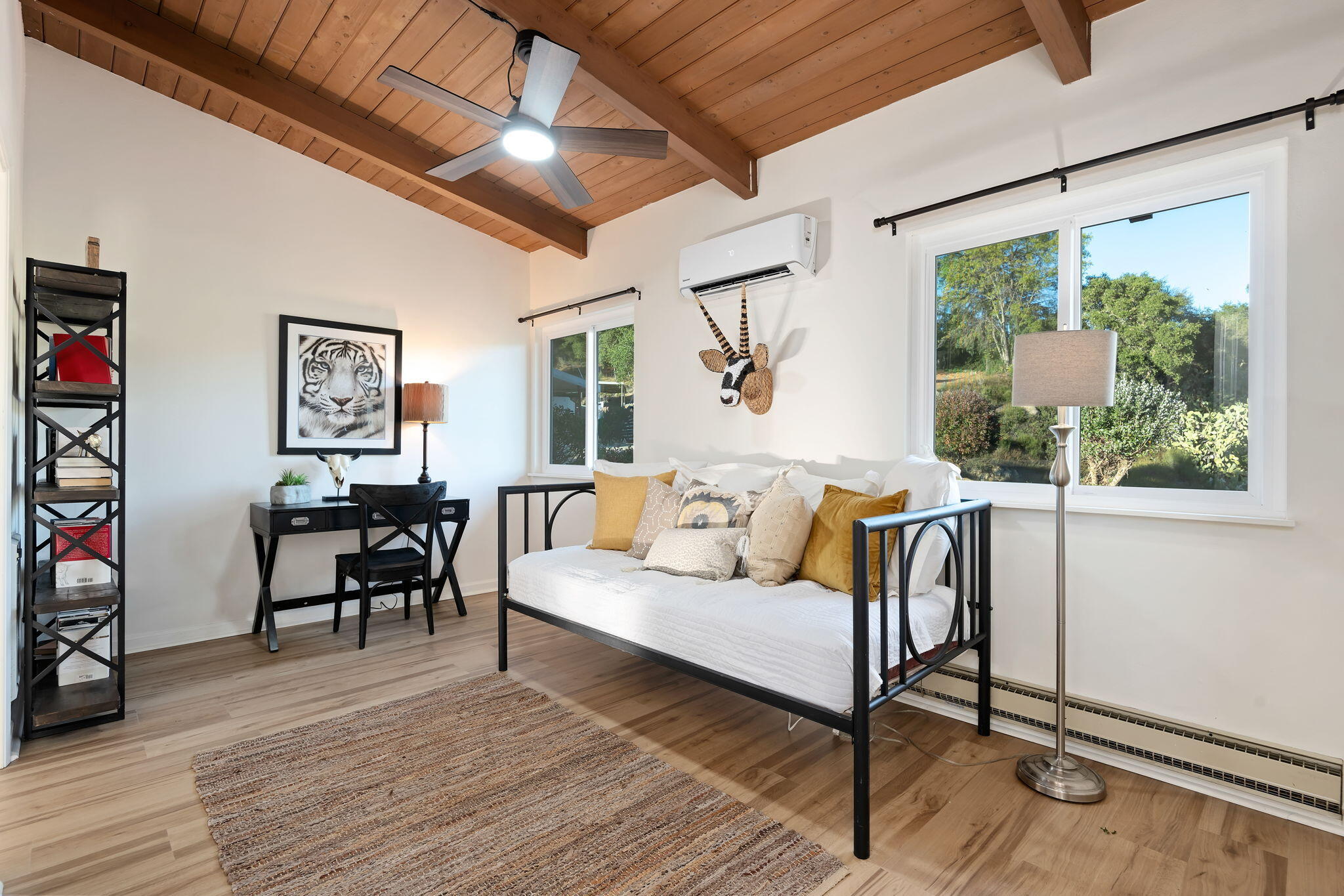 Santa Barbara, California 93105, United States, 2 Bedrooms Bedrooms, ,2 BathroomsBathrooms,Residential,Active,255200