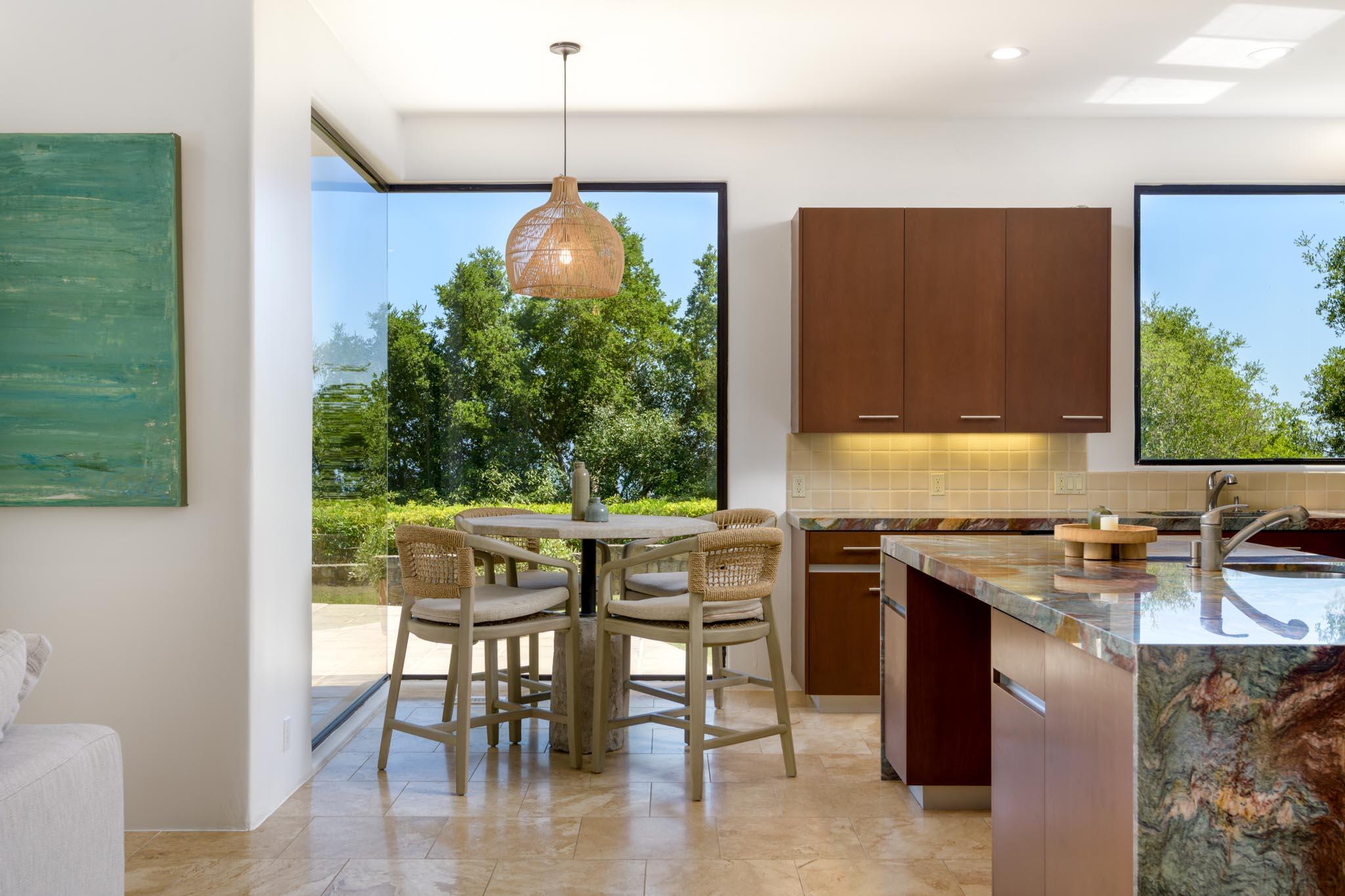 Santa Barbara, California 93108, United States, 4 Bedrooms Bedrooms, ,6 BathroomsBathrooms,Residential,Active,139373