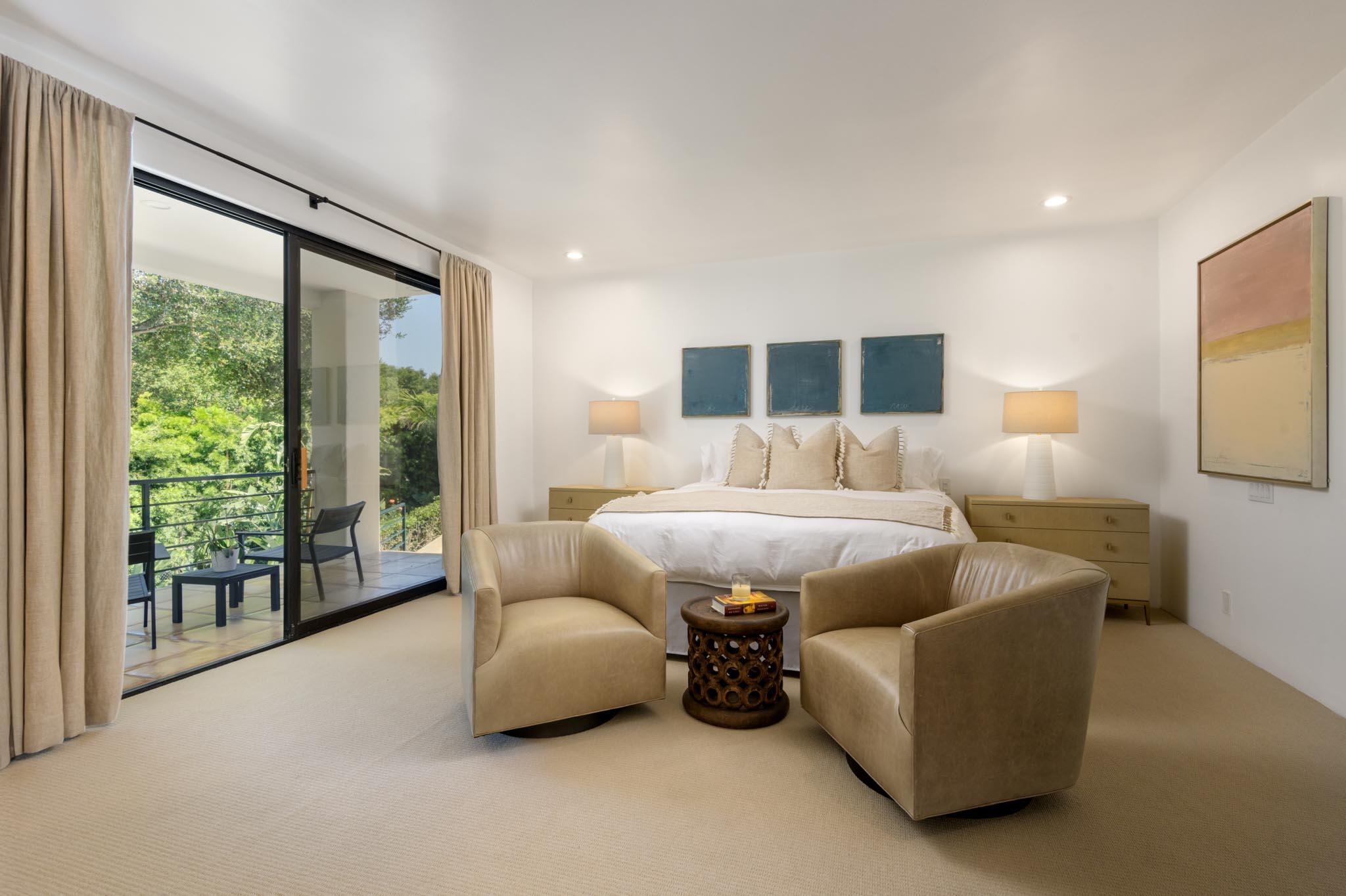 Santa Barbara, California 93108, United States, 4 Bedrooms Bedrooms, ,6 BathroomsBathrooms,Residential,Active,139373