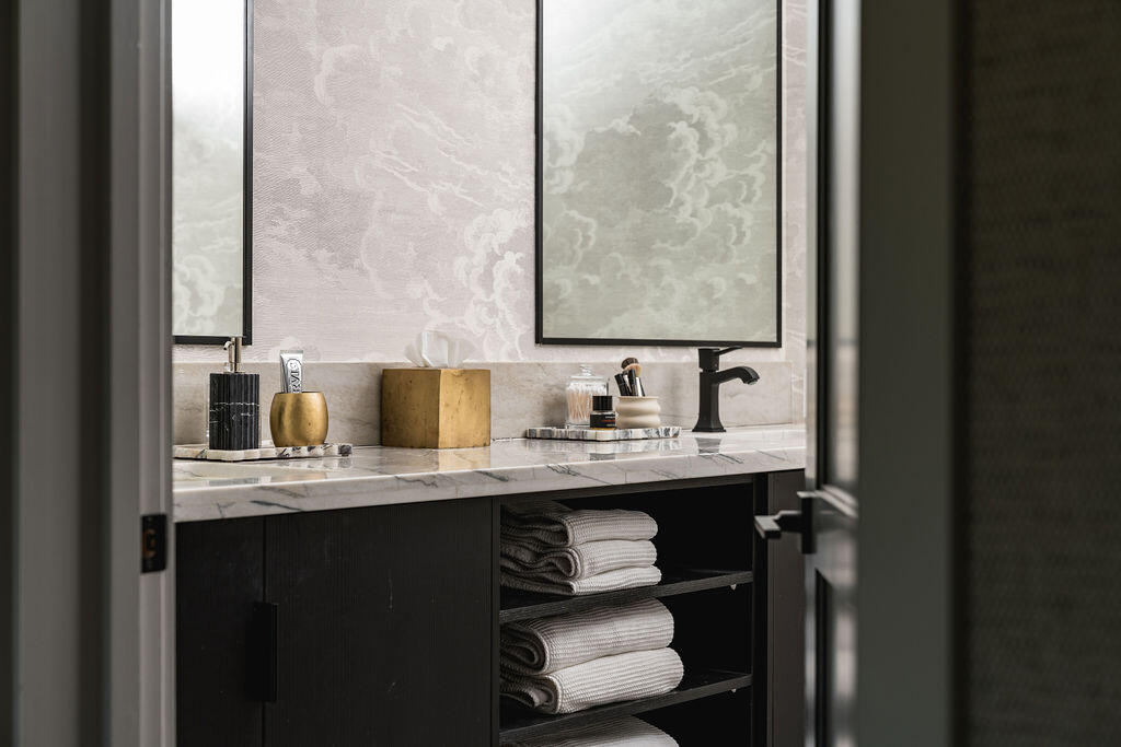 Santa Ynez, California 93460, United States, 4 Bedrooms Bedrooms, ,4 BathroomsBathrooms,Residential,Active,161661