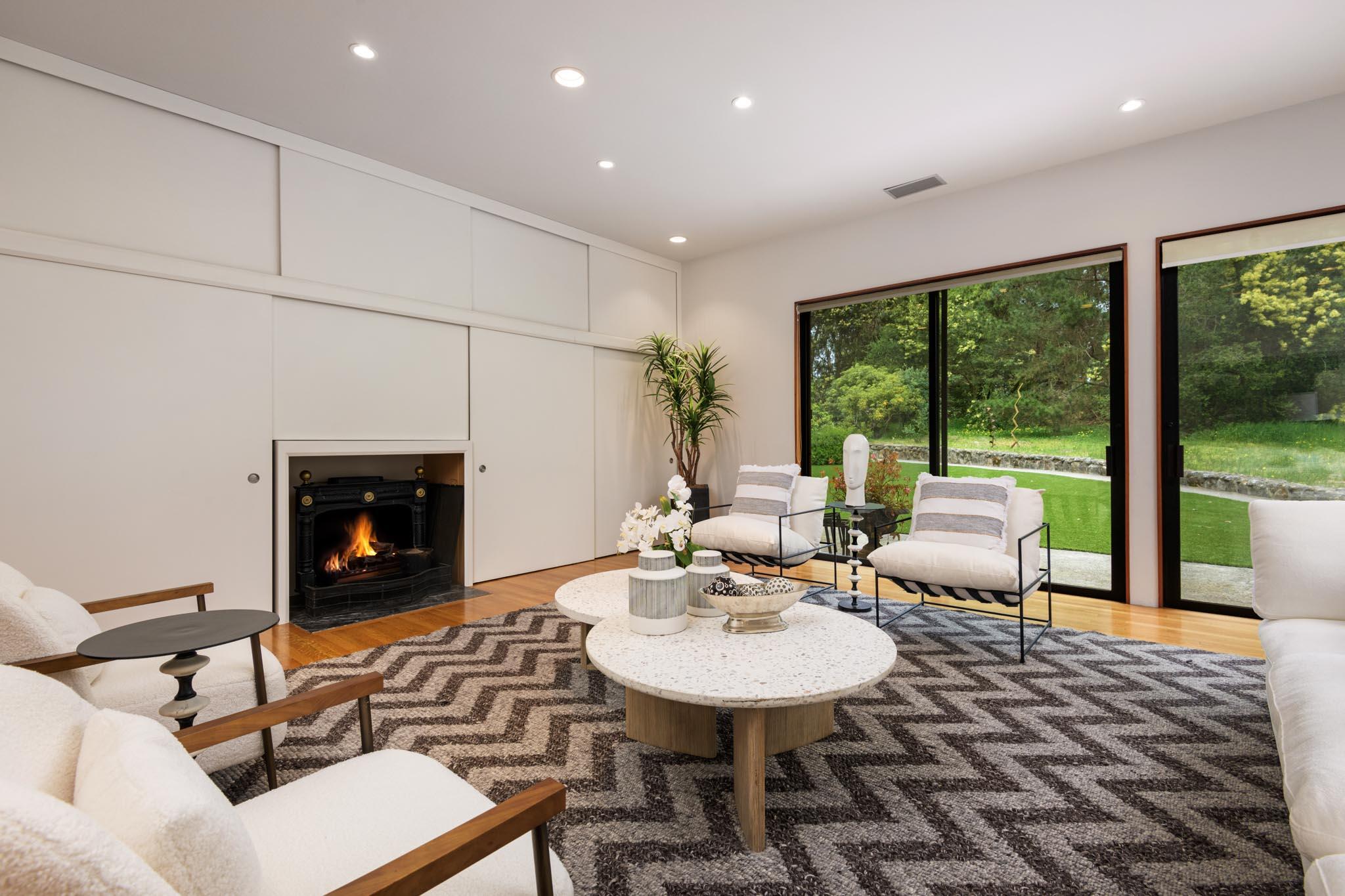 Santa Barbara, California 93108, United States, 4 Bedrooms Bedrooms, ,4 BathroomsBathrooms,Residential,Active,112932