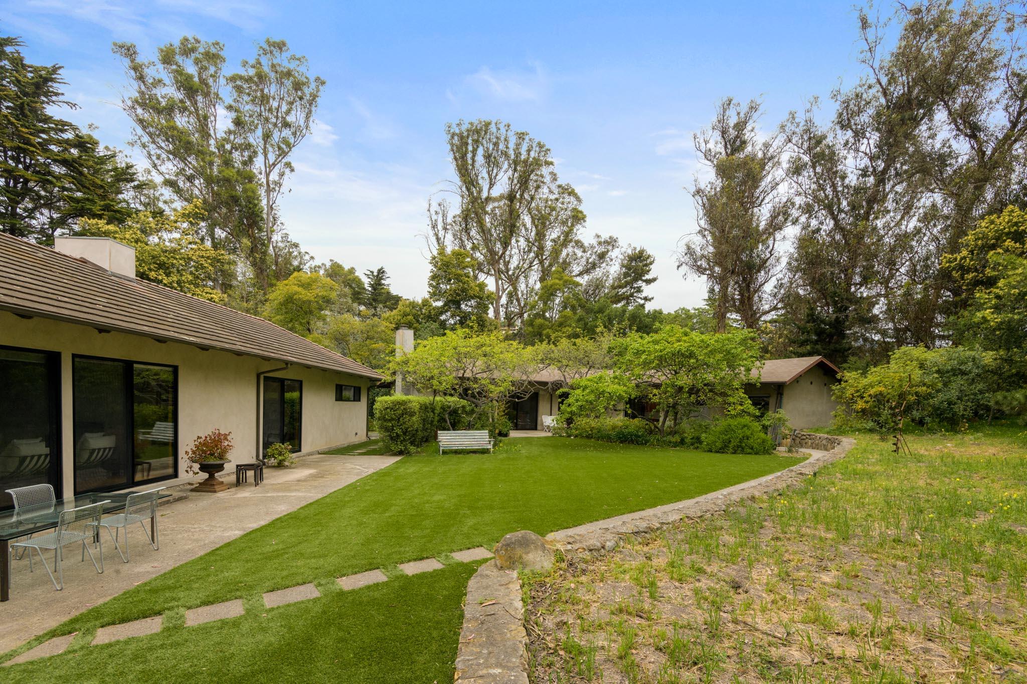 Santa Barbara, California 93108, United States, 4 Bedrooms Bedrooms, ,4 BathroomsBathrooms,Residential,Active,112932