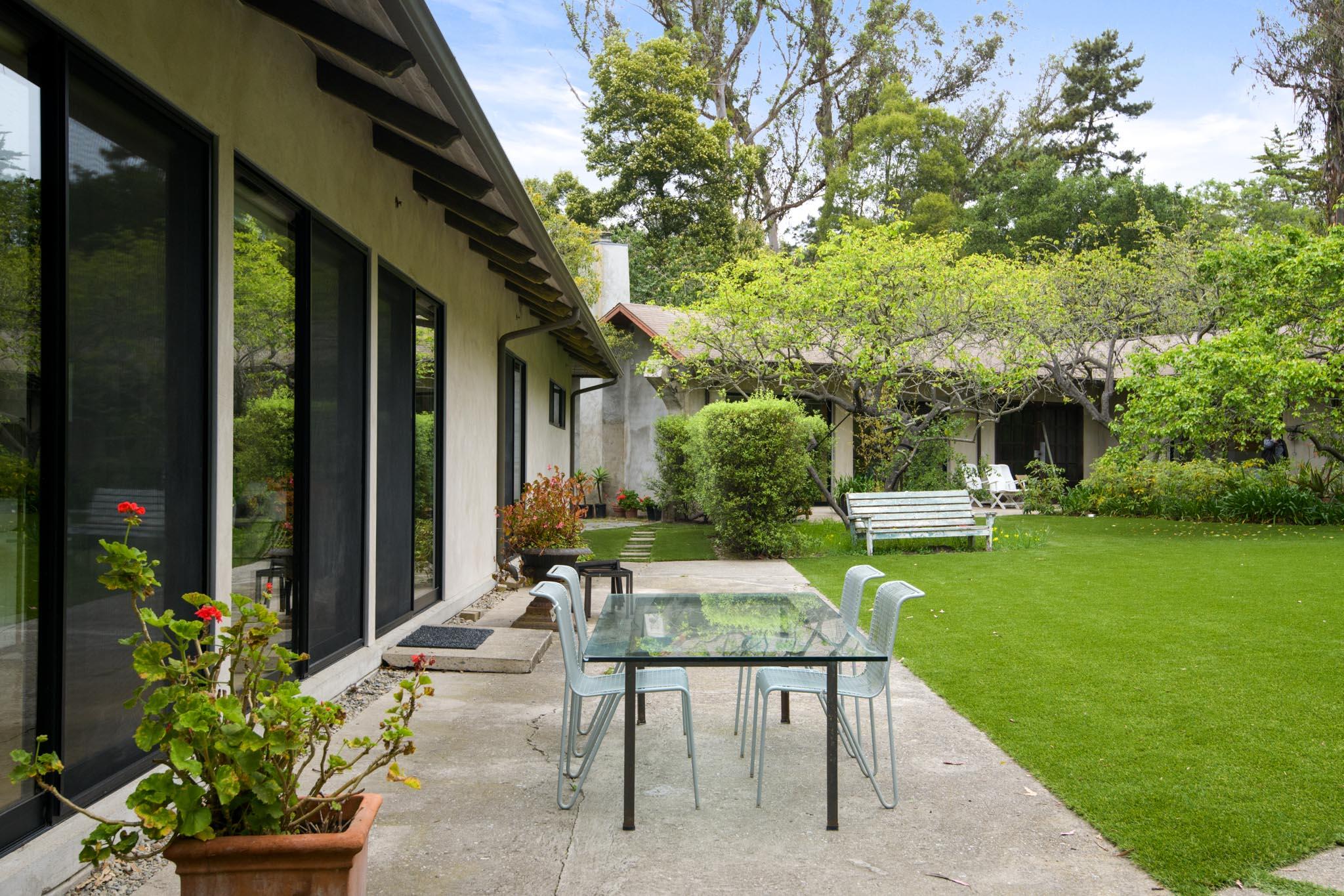 Santa Barbara, California 93108, United States, 4 Bedrooms Bedrooms, ,4 BathroomsBathrooms,Residential,Active,112932