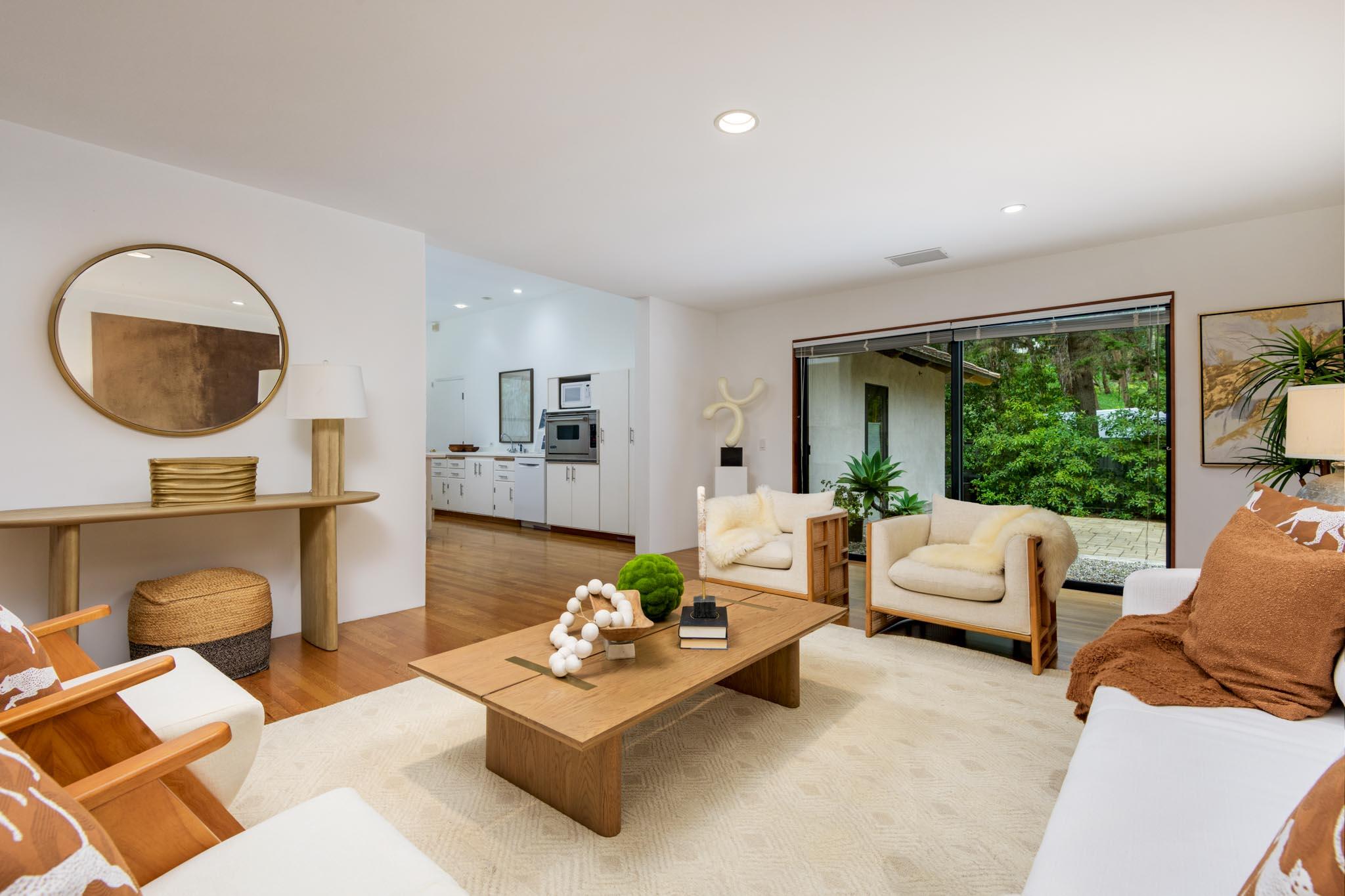 Santa Barbara, California 93108, United States, 4 Bedrooms Bedrooms, ,4 BathroomsBathrooms,Residential,Active,112932