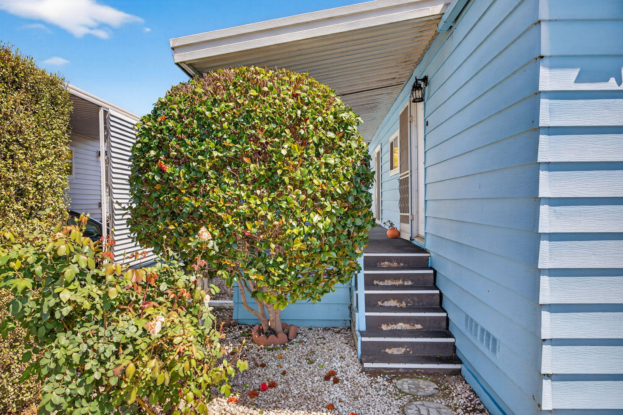 5750 Via Real Unit 238