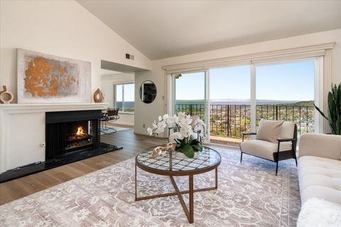 922 Roble Lane SANTA BARBARA CA 93103