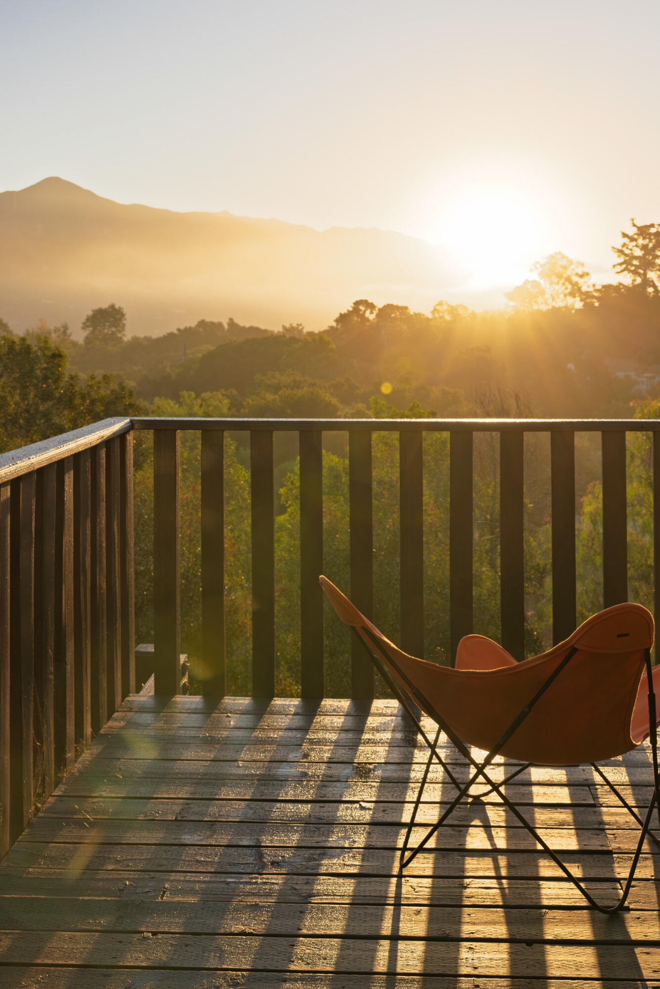 Santa Barbara, California 93103, United States, 3 Bedrooms Bedrooms, ,3 BathroomsBathrooms,Residential,Active,196079