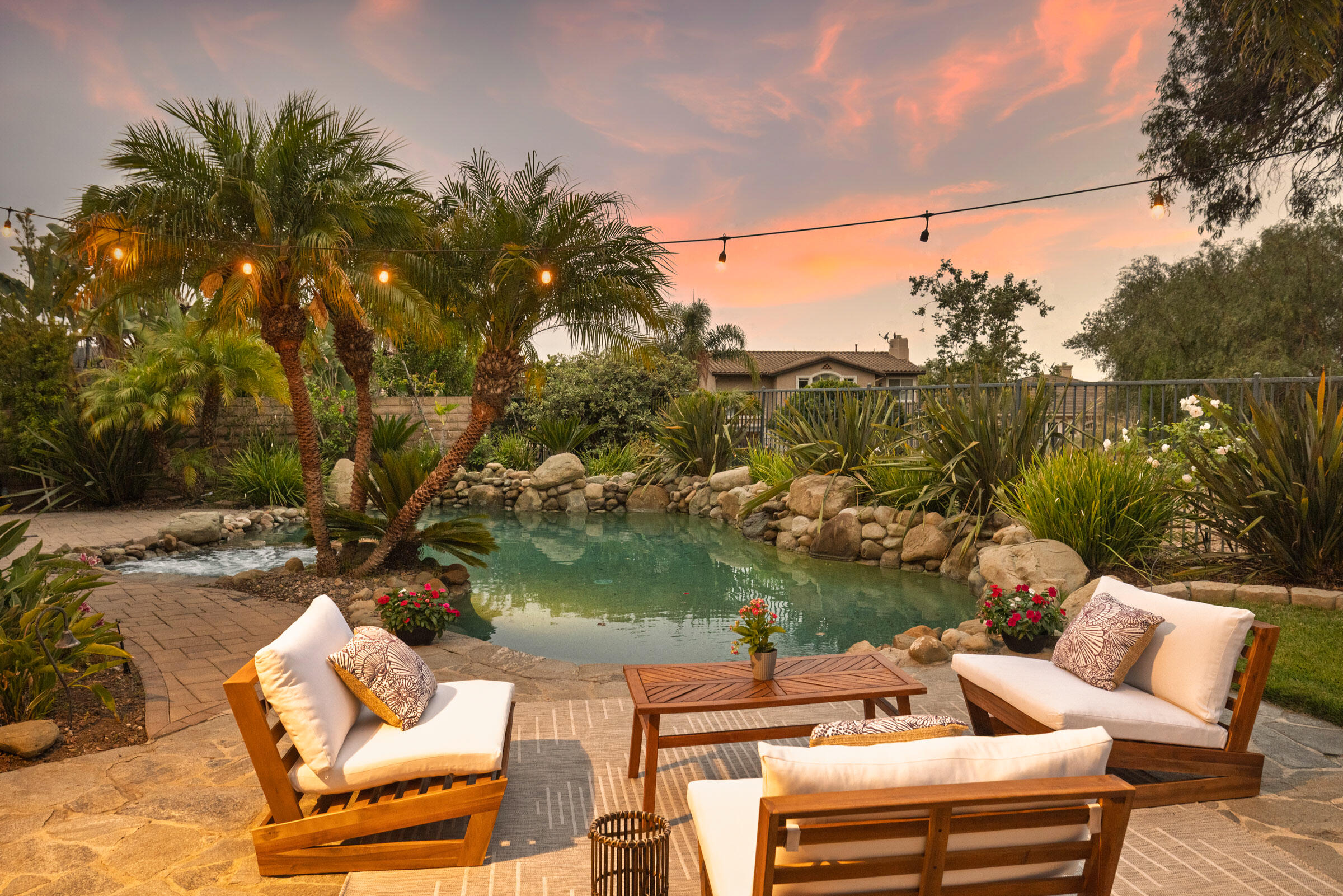 Camarillo, California 93010, United States, 5 Bedrooms Bedrooms, ,5 BathroomsBathrooms,Residential,Active,178630