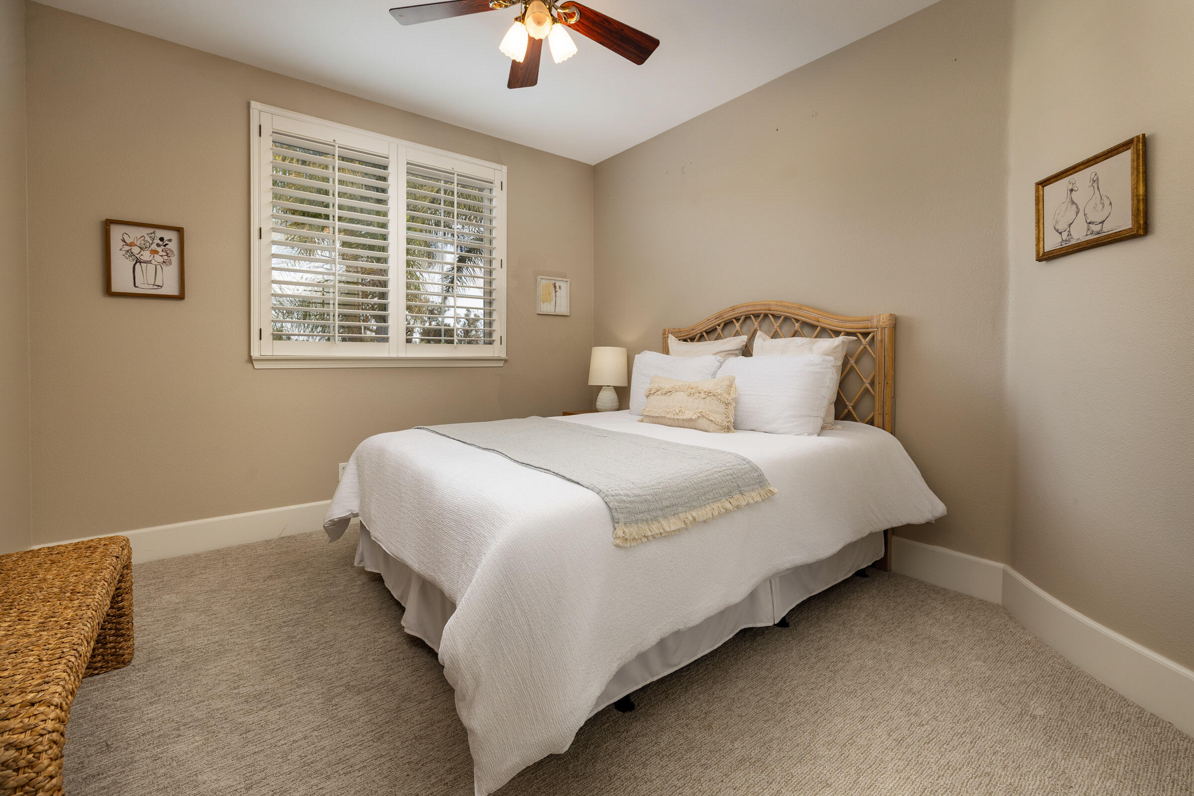 Camarillo, California 93010, United States, 5 Bedrooms Bedrooms, ,5 BathroomsBathrooms,Residential,Active,178630