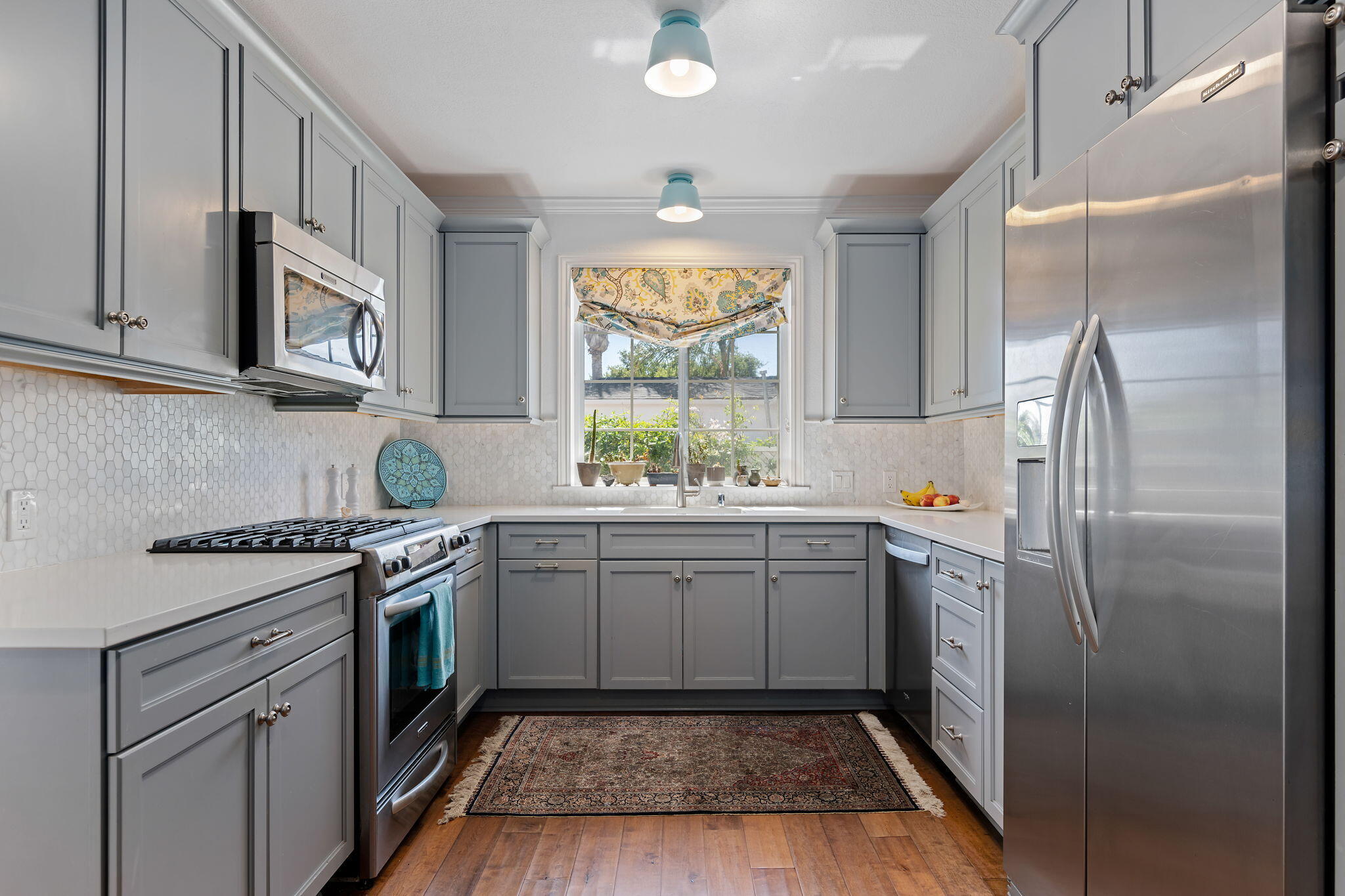 Santa Barbara, California 93105, United States, 3 Bedrooms Bedrooms, ,2 BathroomsBathrooms,Residential,Active,119344