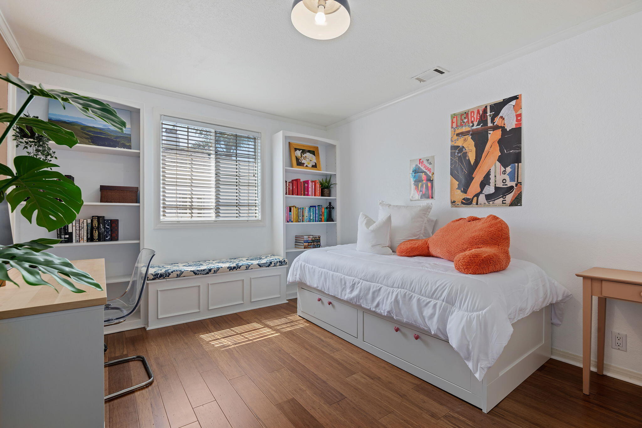 Santa Barbara, California 93105, United States, 3 Bedrooms Bedrooms, ,2 BathroomsBathrooms,Residential,Active,119344