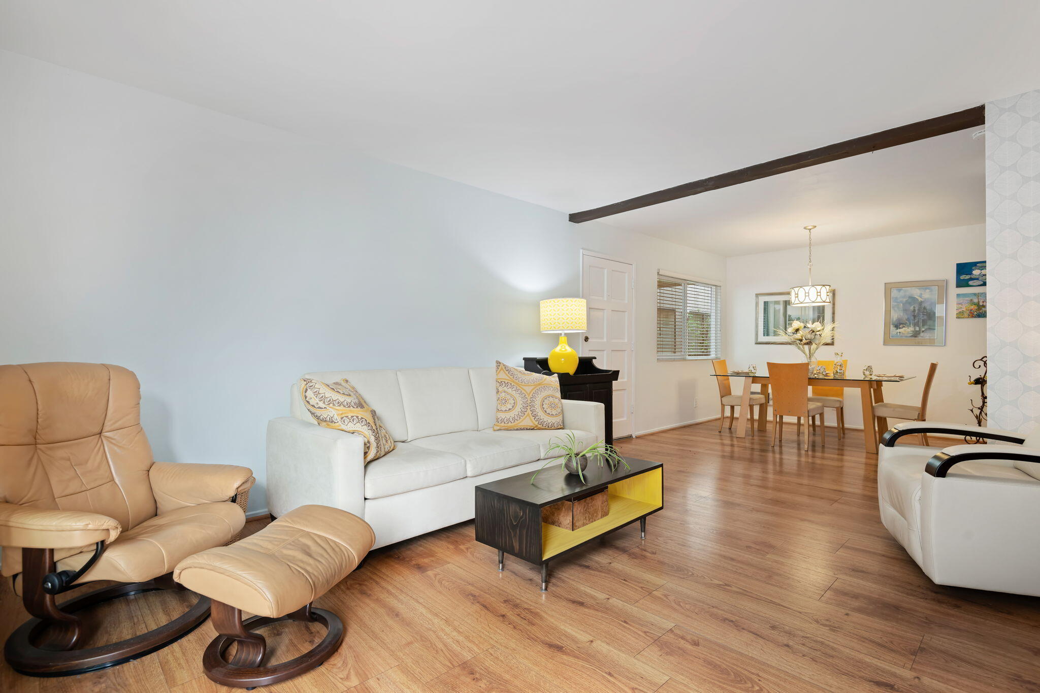 Goleta, California 93117, United States, 2 Bedrooms Bedrooms, ,1 BathroomBathrooms,Residential,Pending,87721