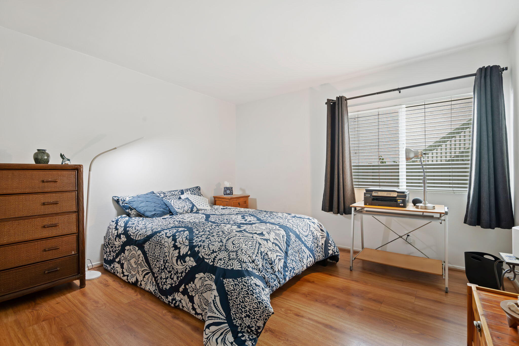 Goleta, California 93117, United States, 2 Bedrooms Bedrooms, ,1 BathroomBathrooms,Residential,Pending,87721