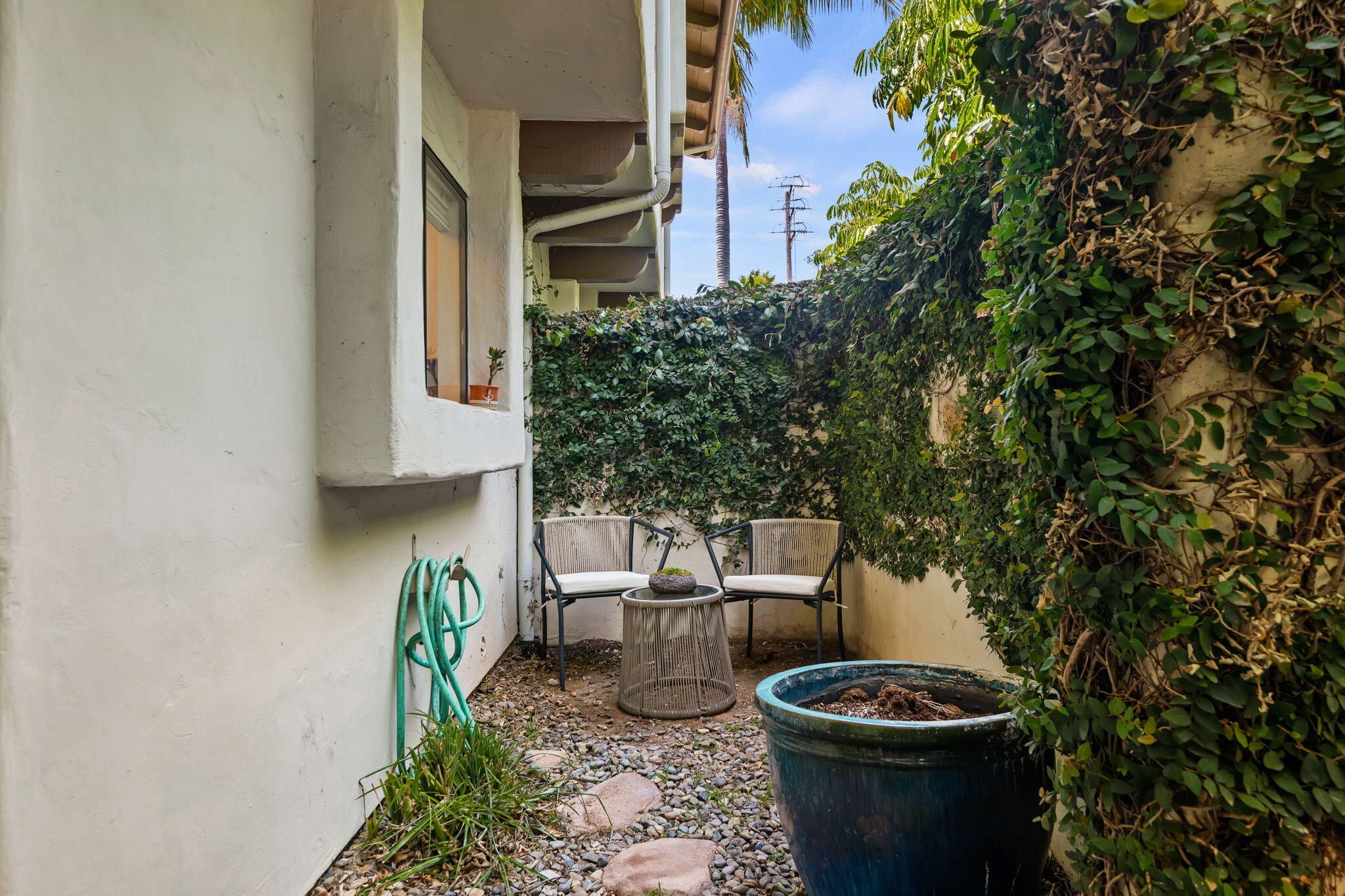 2012 Castillo Street Apt B