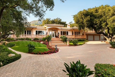 Photo of 450 El Cielito Road, SANTA BARBARA, CA 93105 (MLS # 26-1381)