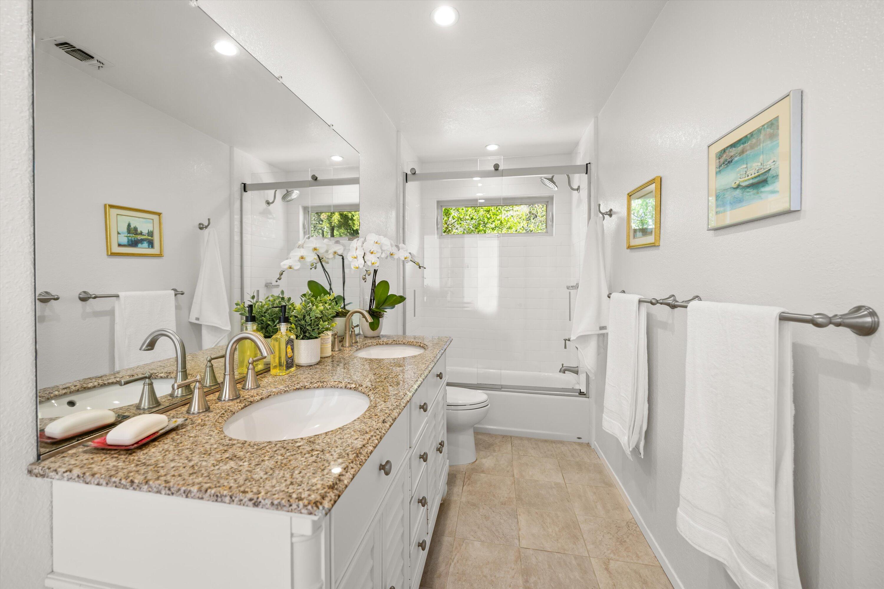 Santa Barbara, California 93108, United States, 3 Bedrooms Bedrooms, ,3 BathroomsBathrooms,Residential,Active,103665