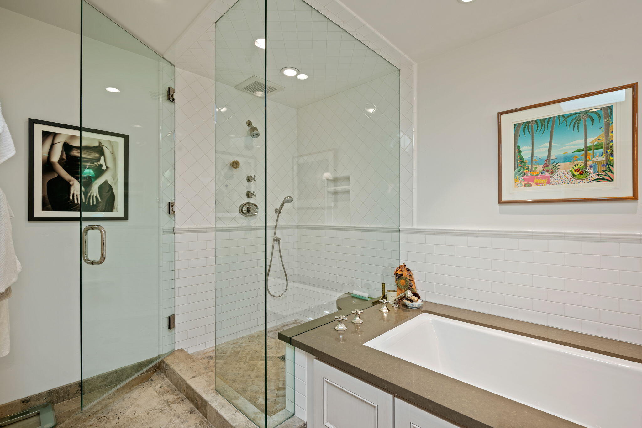 Santa Barbara, California 93105, United States, 3 Bedrooms Bedrooms, ,3 BathroomsBathrooms,Residential,Pending,2175