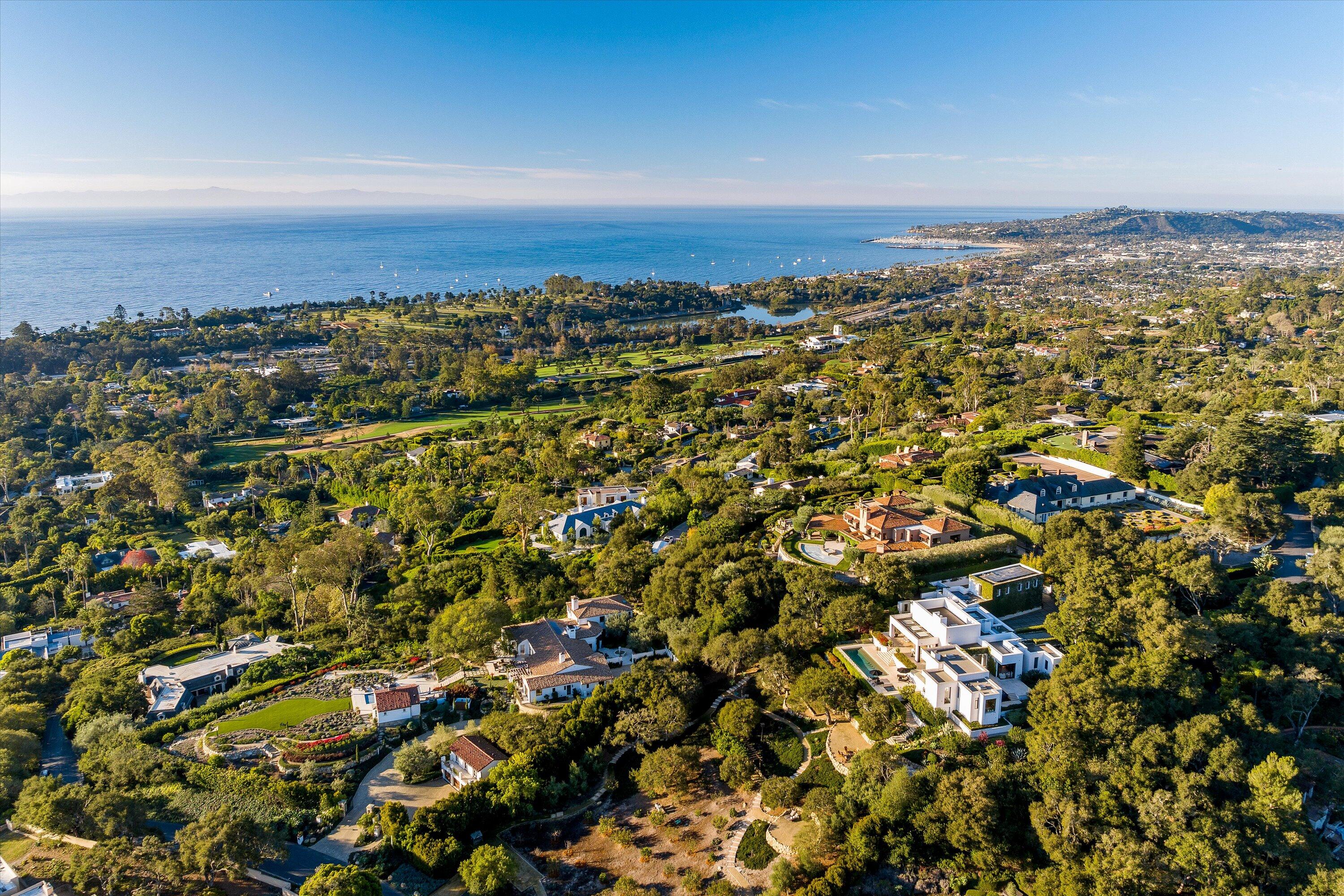 Montecito, California 93108, United States, 5 Bedrooms Bedrooms, ,6 BathroomsBathrooms,Residential,Active,22573