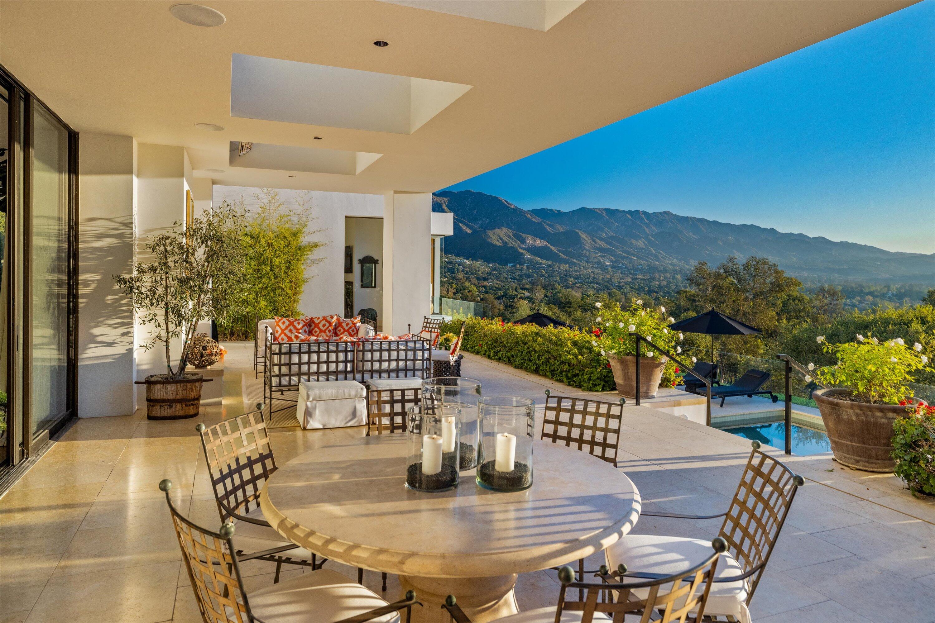 Montecito, California 93108, United States, 5 Bedrooms Bedrooms, ,6 BathroomsBathrooms,Residential,Active,22573