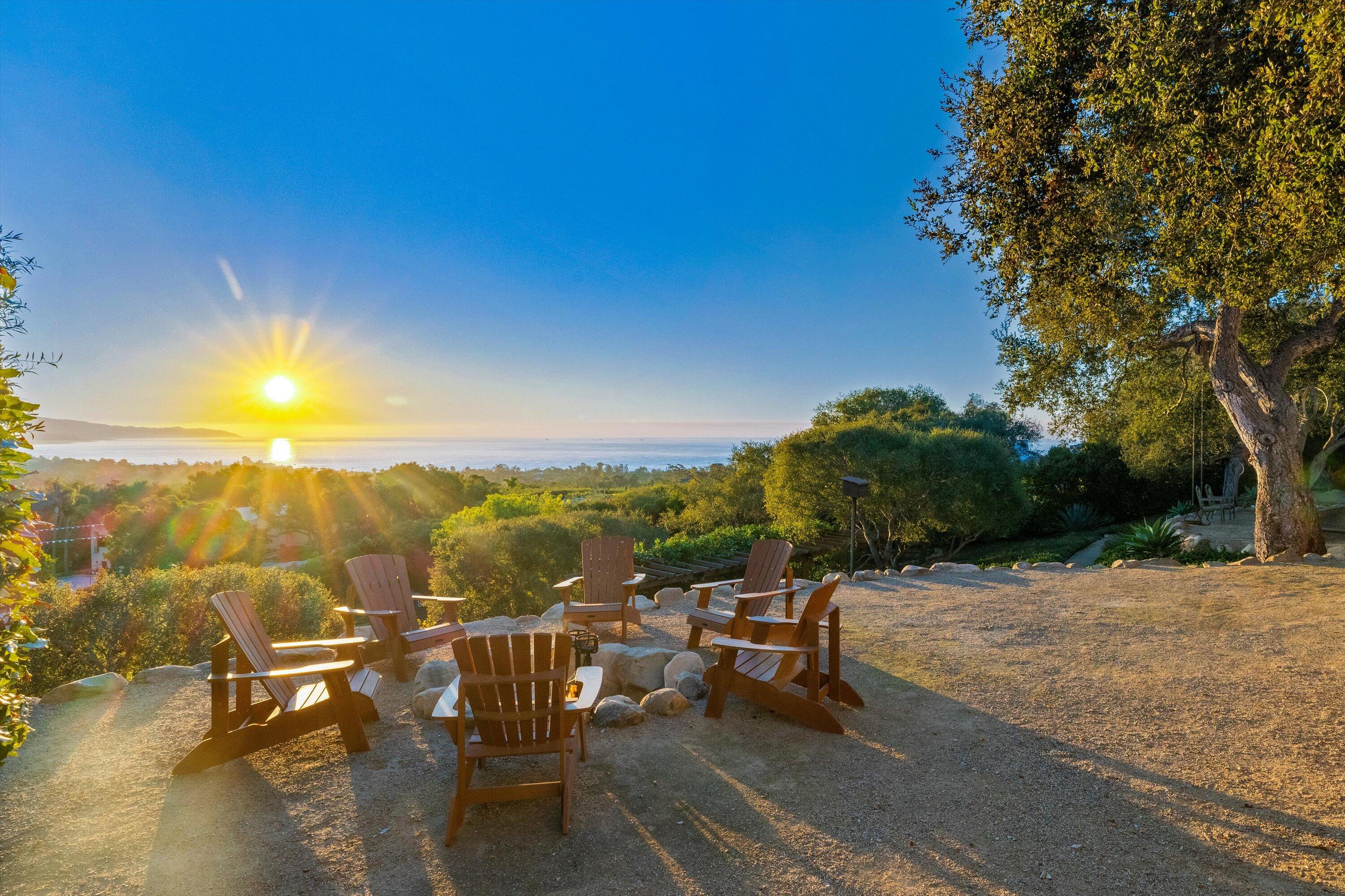 Montecito, California 93108, United States, 5 Bedrooms Bedrooms, ,6 BathroomsBathrooms,Residential,Active,22573