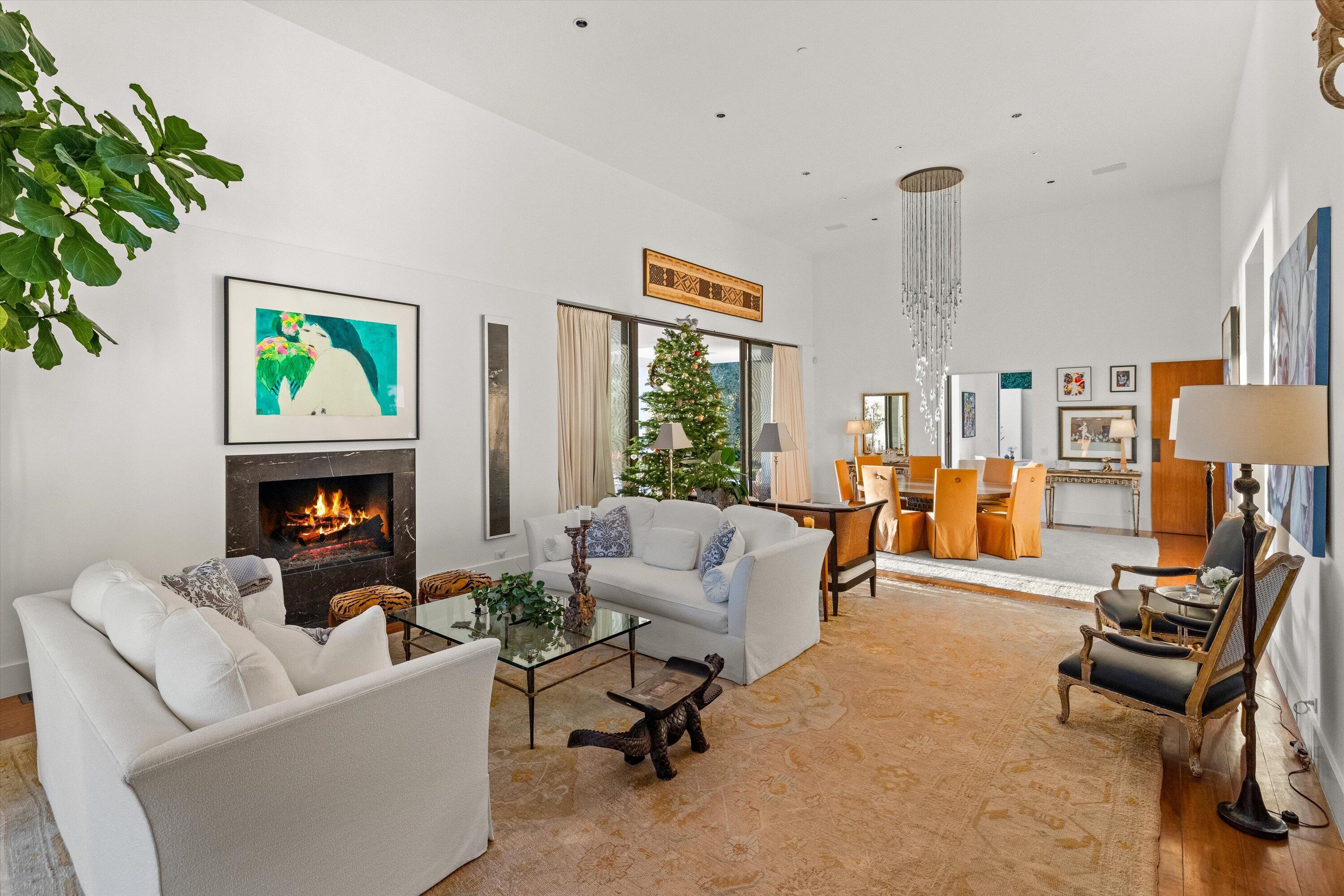 Montecito, California 93108, United States, 5 Bedrooms Bedrooms, ,6 BathroomsBathrooms,Residential,Active,22573