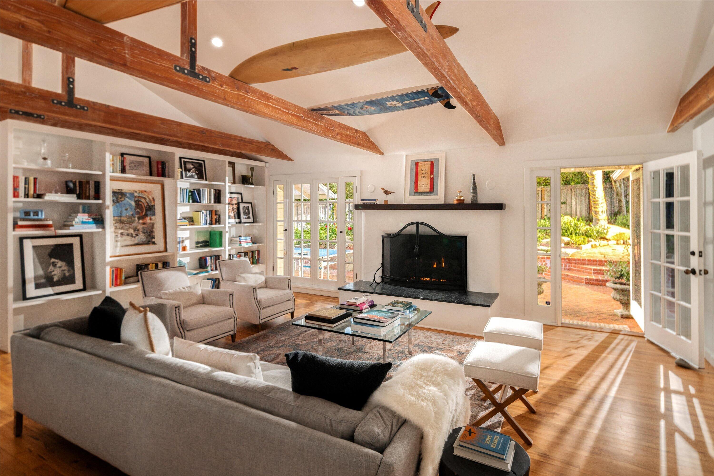 2915 Hidden Valley Lane