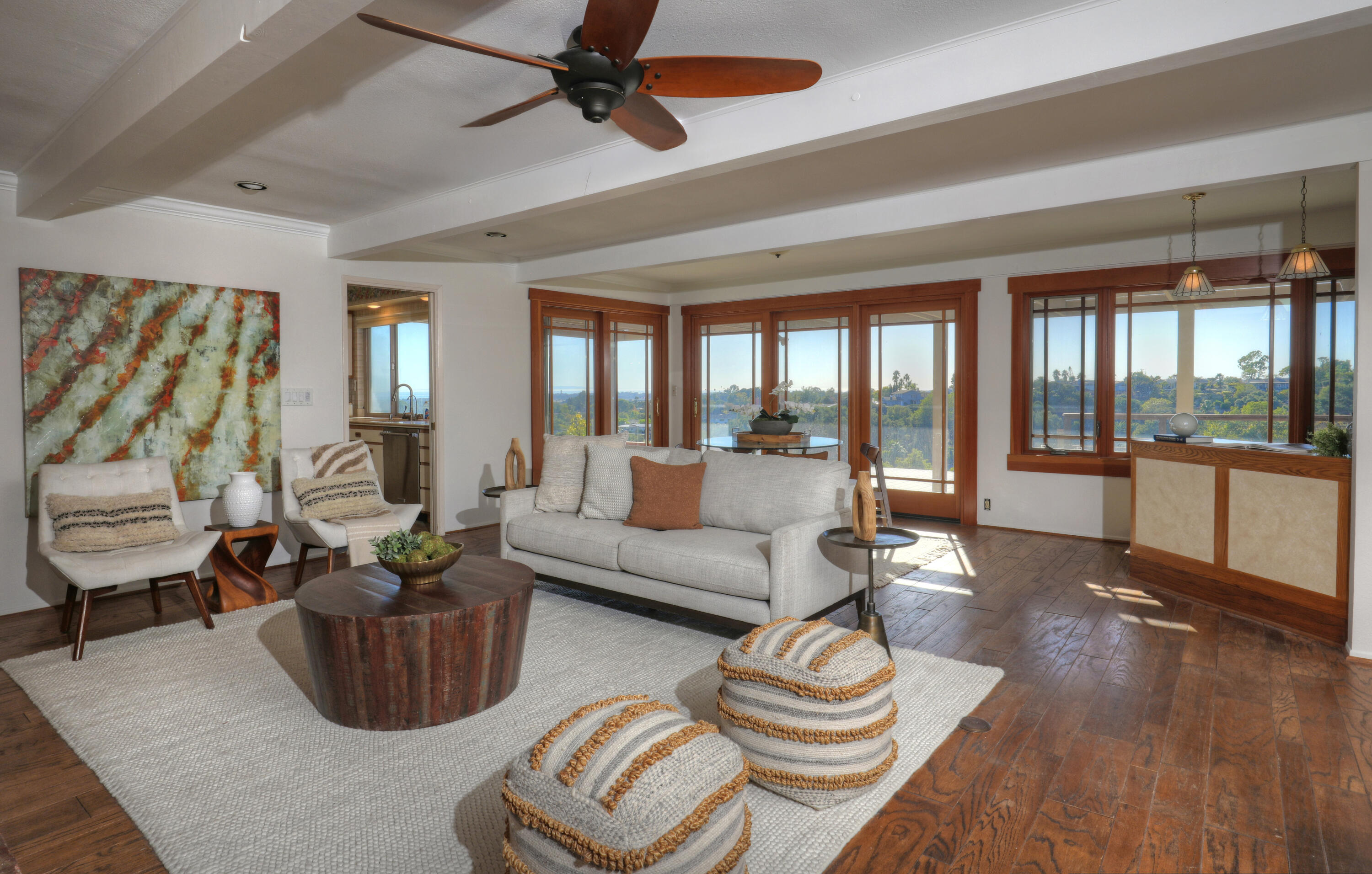 Santa Barbara, California 93111, United States, 4 Bedrooms Bedrooms, ,3 BathroomsBathrooms,Residential,Pending,237516