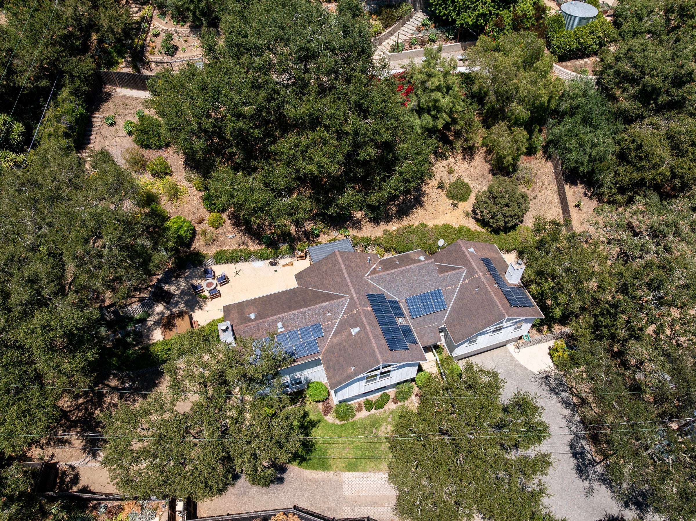 1352 Manitou Road