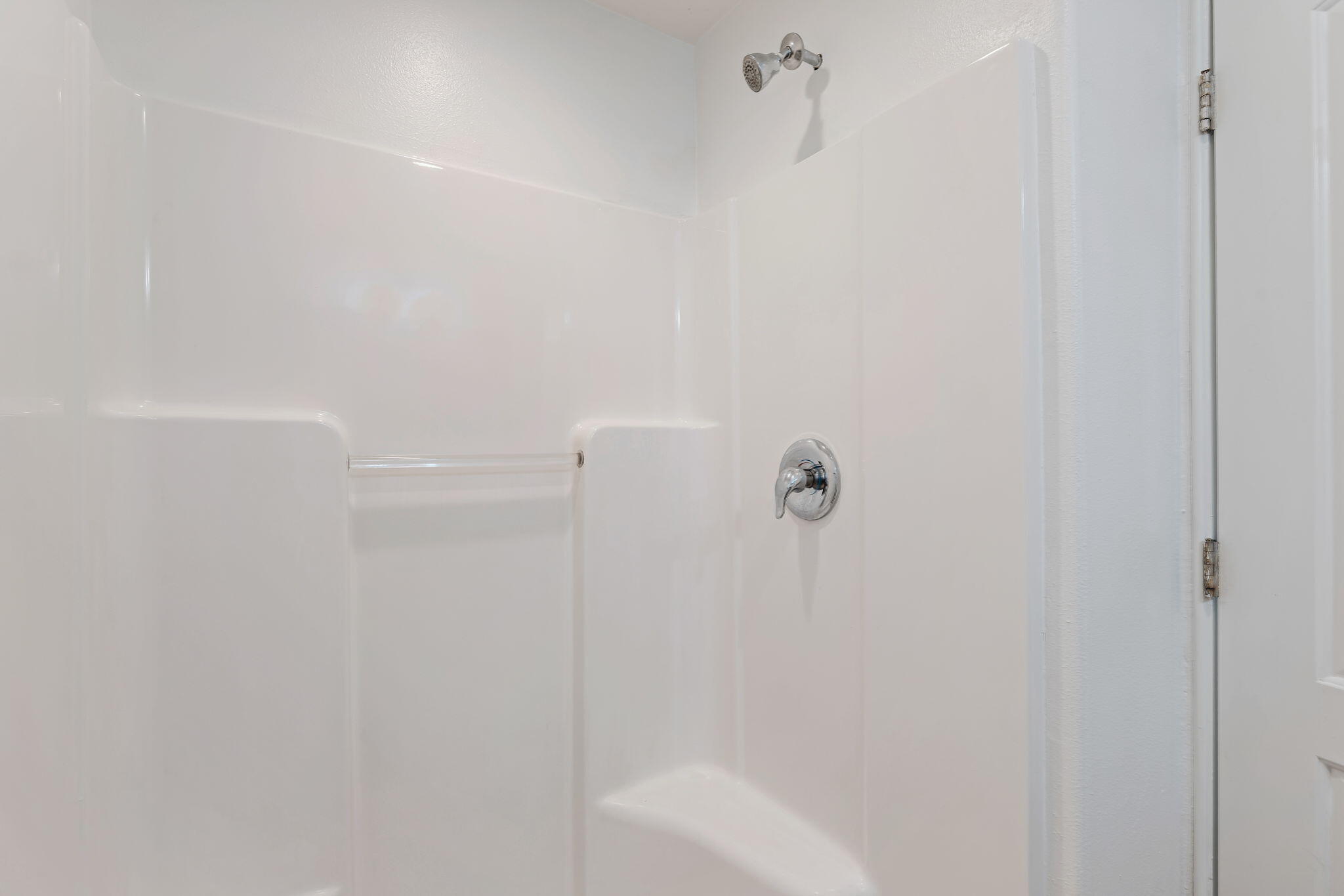 Santa Barbara, California 93101, United States, 6 Bedrooms Bedrooms, ,6 BathroomsBathrooms,Residential,Active,214836