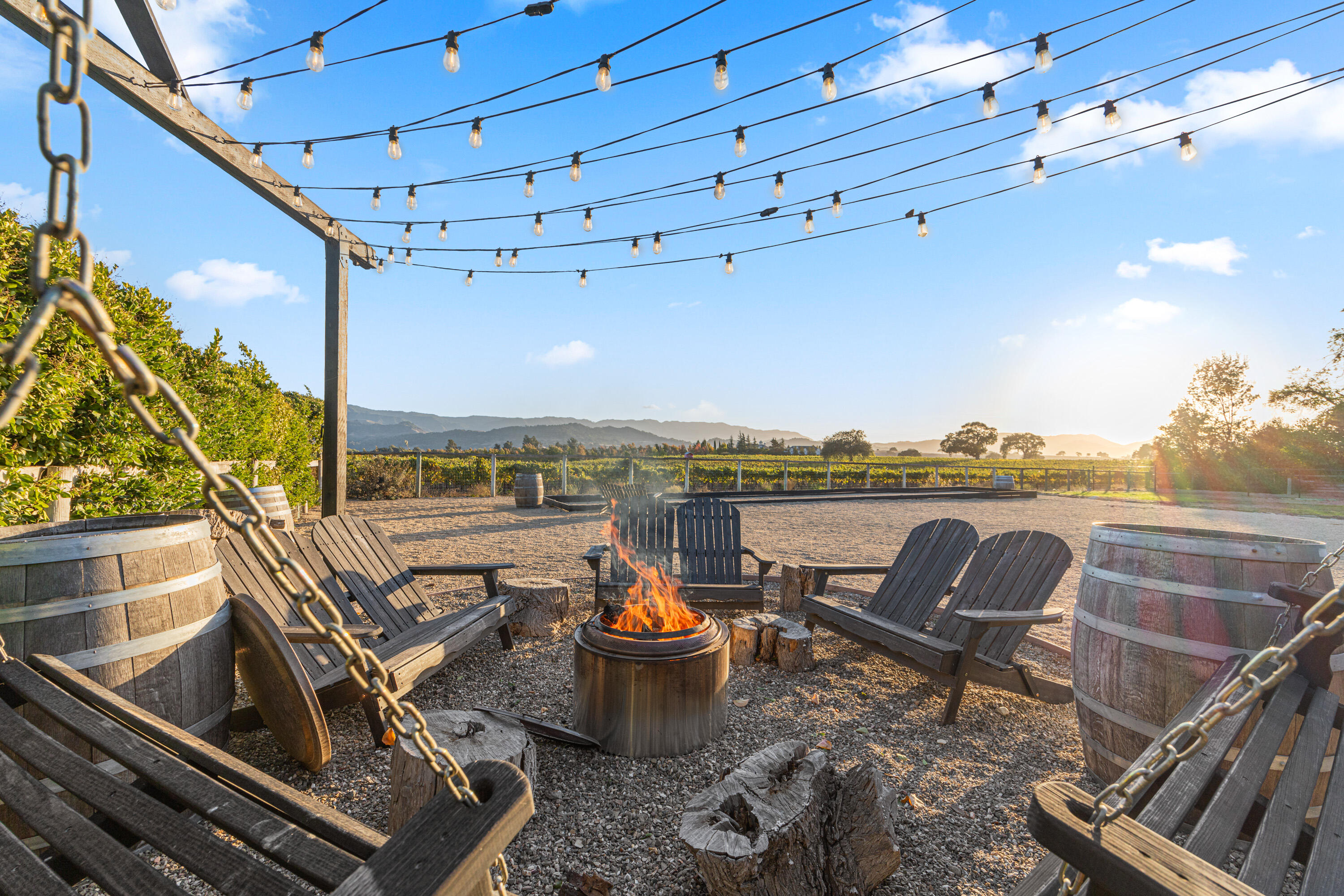 Solvang, California 93463, United States, 4 Bedrooms Bedrooms, ,2 BathroomsBathrooms,Residential,Pending,34268