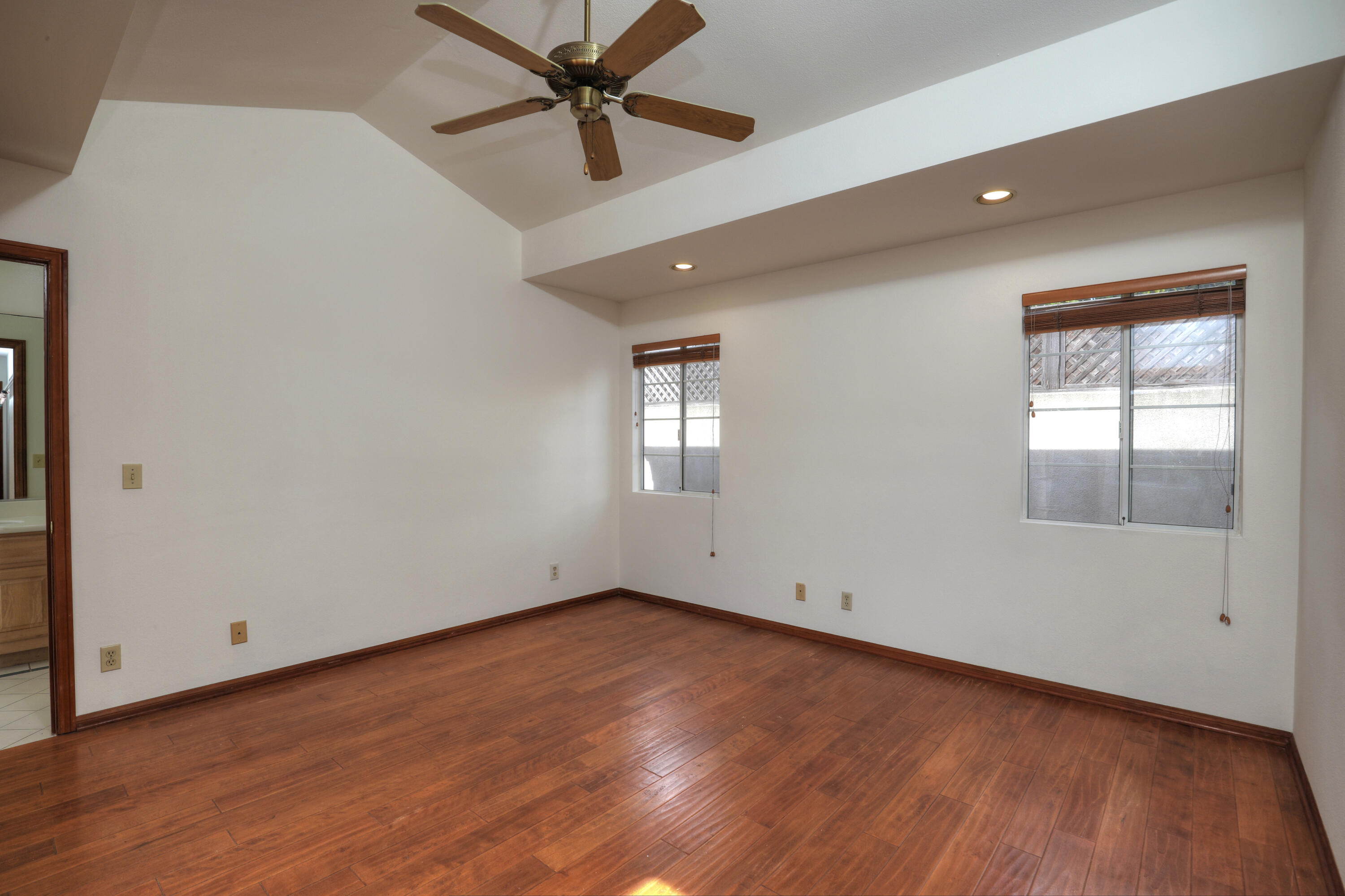 Santa Barbara, California 93109, United States, 3 Bedrooms Bedrooms, ,2 BathroomsBathrooms,Residential,Active,688