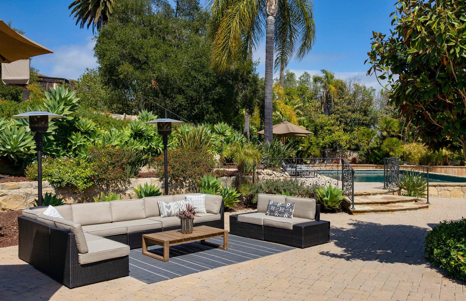 Santa Barbara, California 93105, United States, 4 Bedrooms Bedrooms, ,6 BathroomsBathrooms,Residential,Active,232667