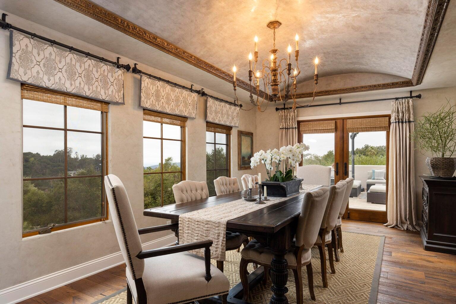 Santa Barbara, California 93105, United States, 4 Bedrooms Bedrooms, ,6 BathroomsBathrooms,Residential,Active,232667