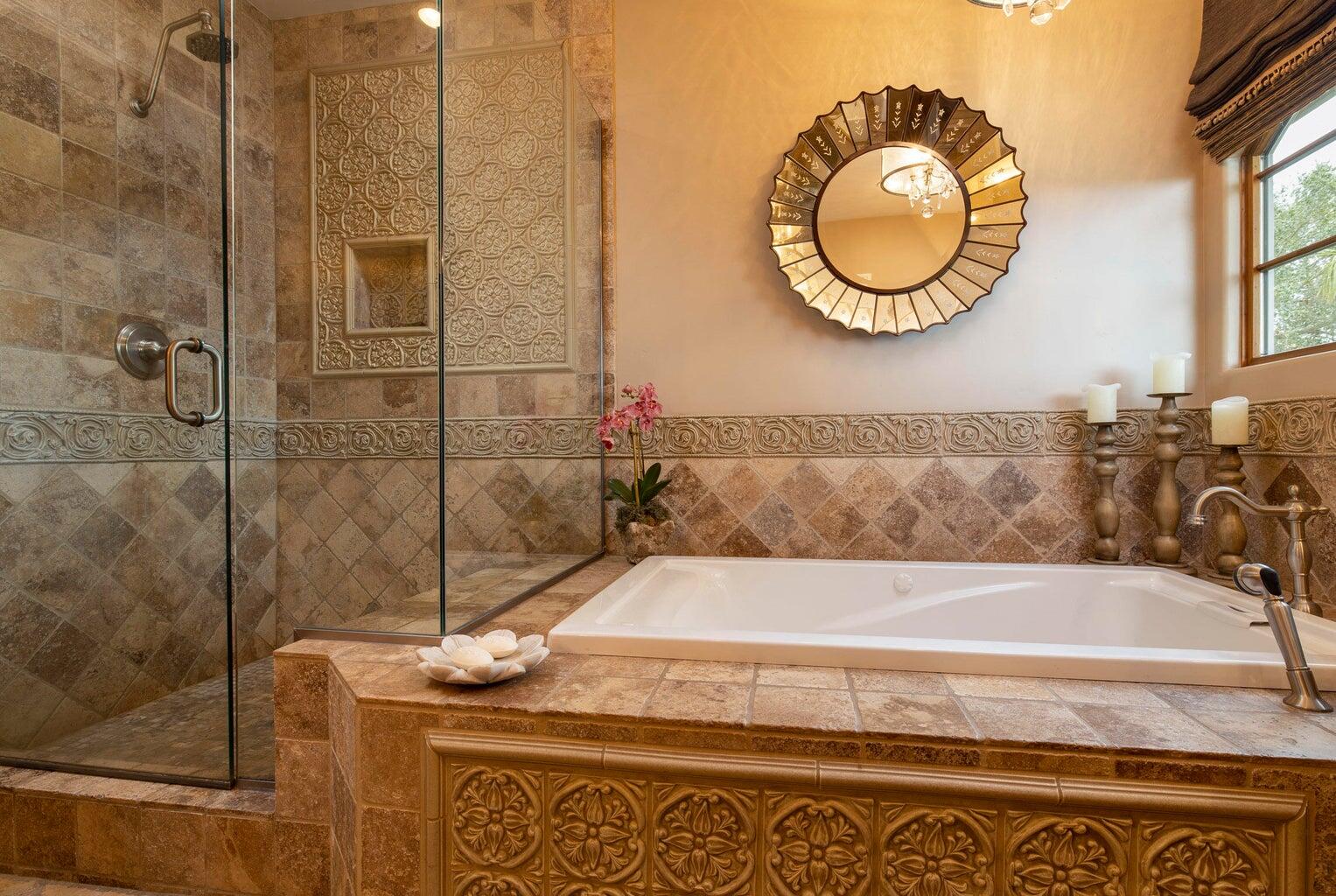 Santa Barbara, California 93105, United States, 4 Bedrooms Bedrooms, ,6 BathroomsBathrooms,Residential,Active,232667