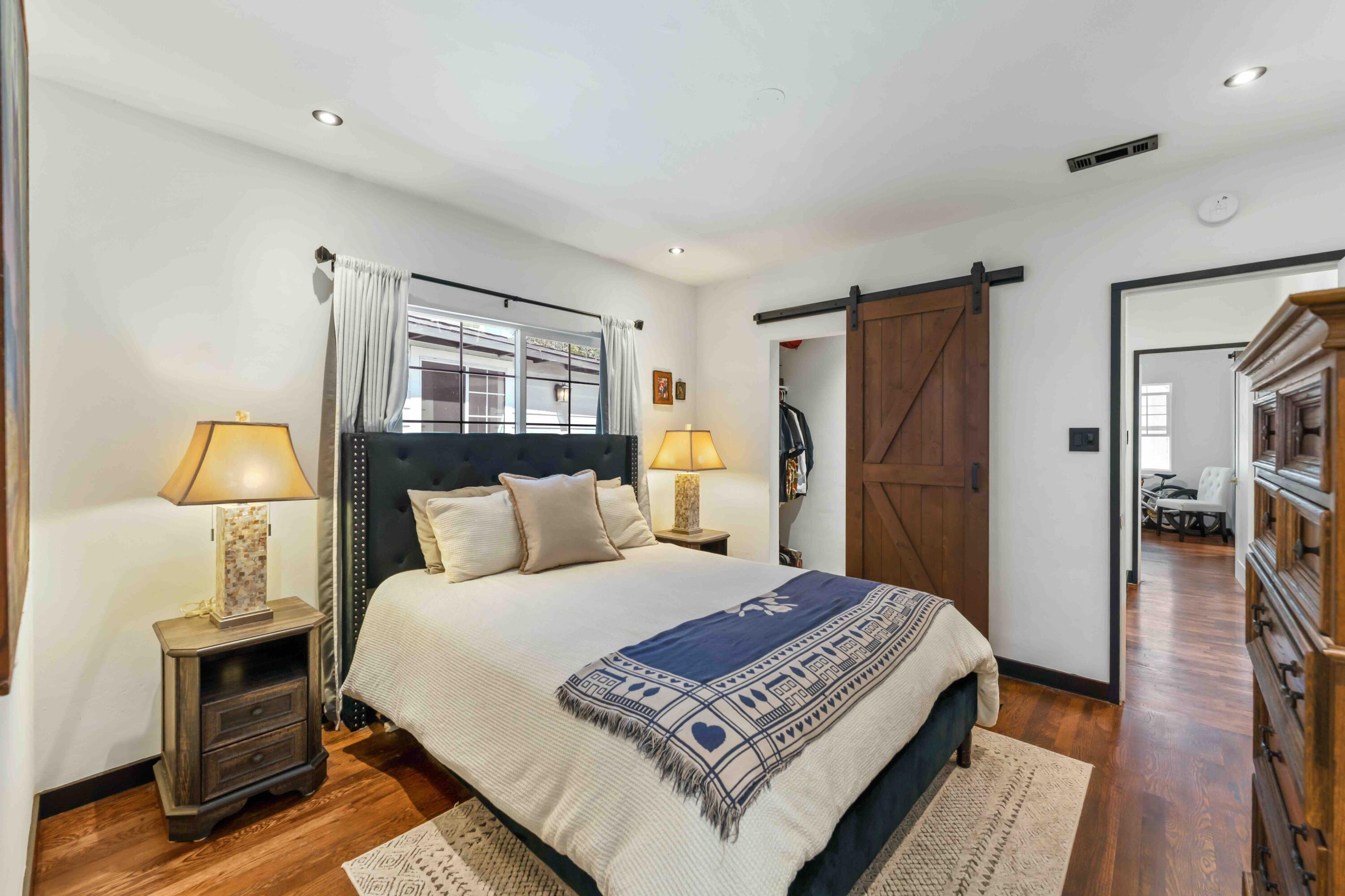 2636 Calle Real