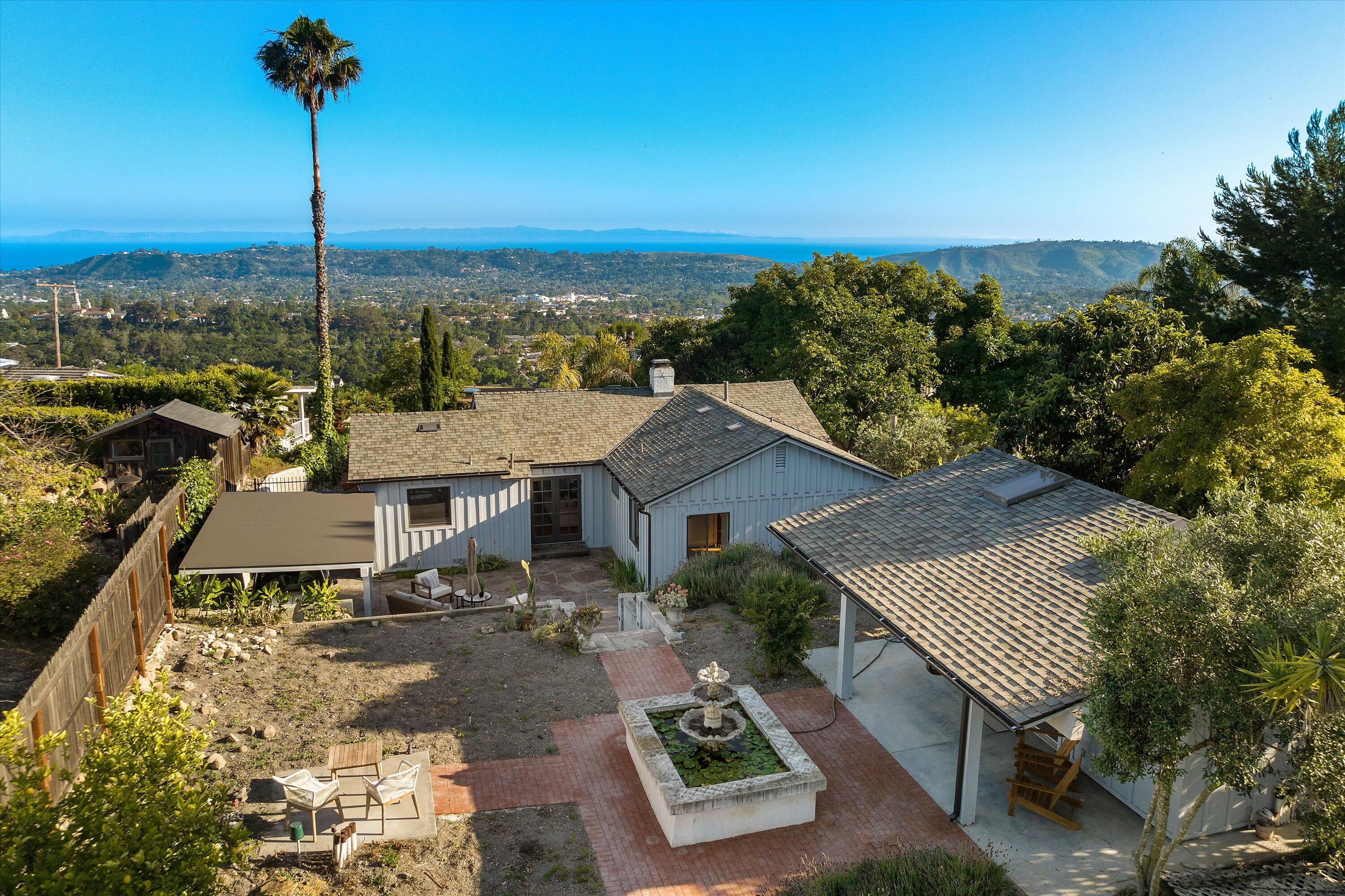 Santa Barbara, California 93105, United States, 3 Bedrooms Bedrooms, ,2 BathroomsBathrooms,Residential,Active,20592
