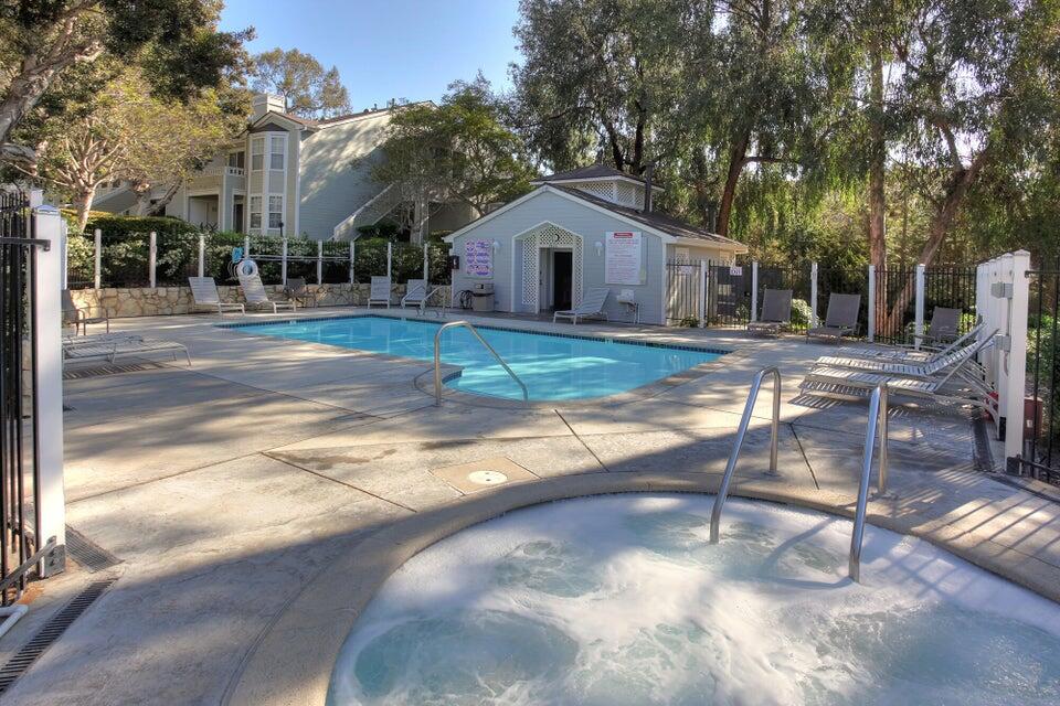 Goleta, California 93117, United States, 2 Bedrooms Bedrooms, ,2 BathroomsBathrooms,Residential,Active,237194