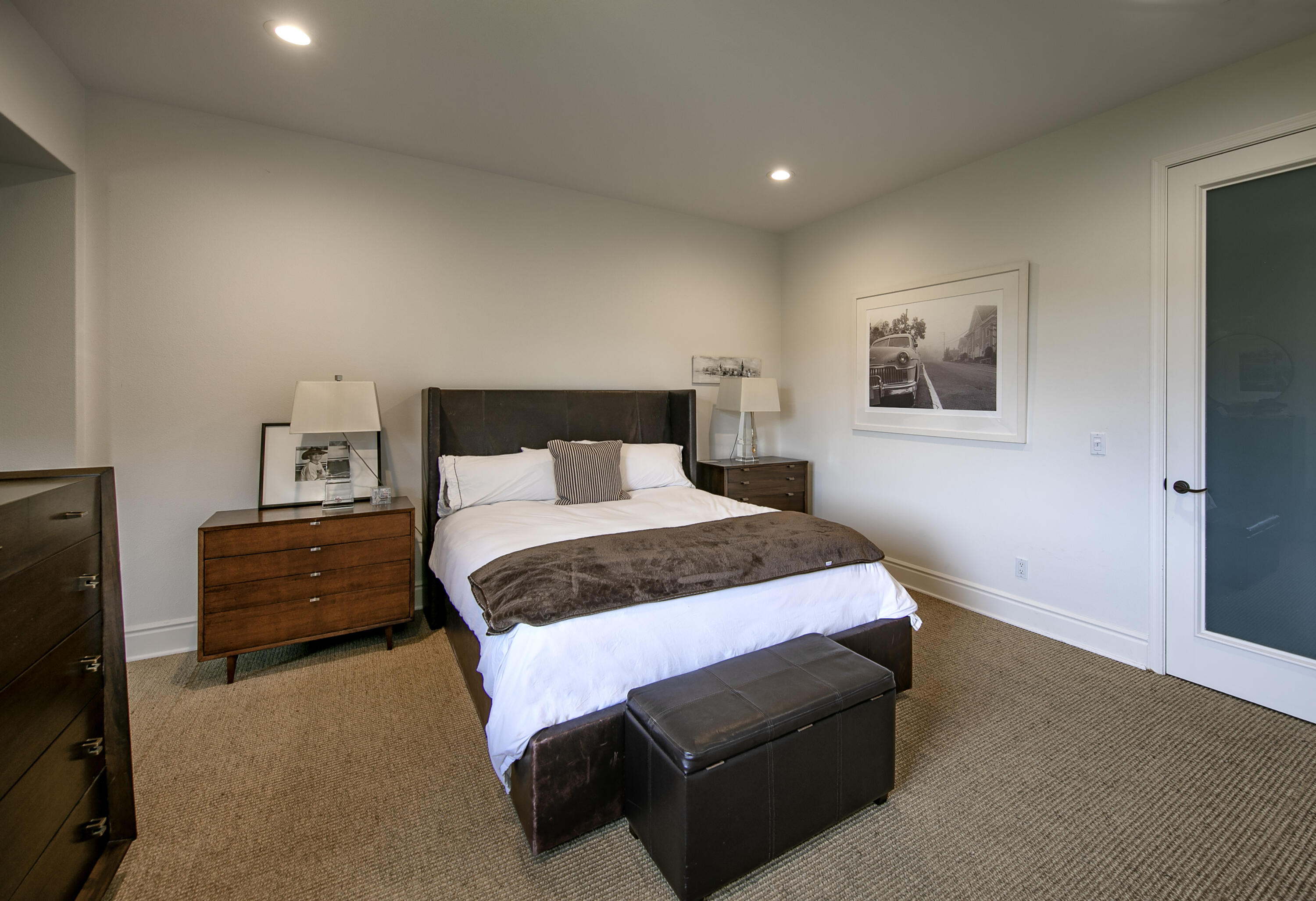 Santa Barbara, California 93103, United States, 4 Bedrooms Bedrooms, ,5 BathroomsBathrooms,Residential,Active,116302