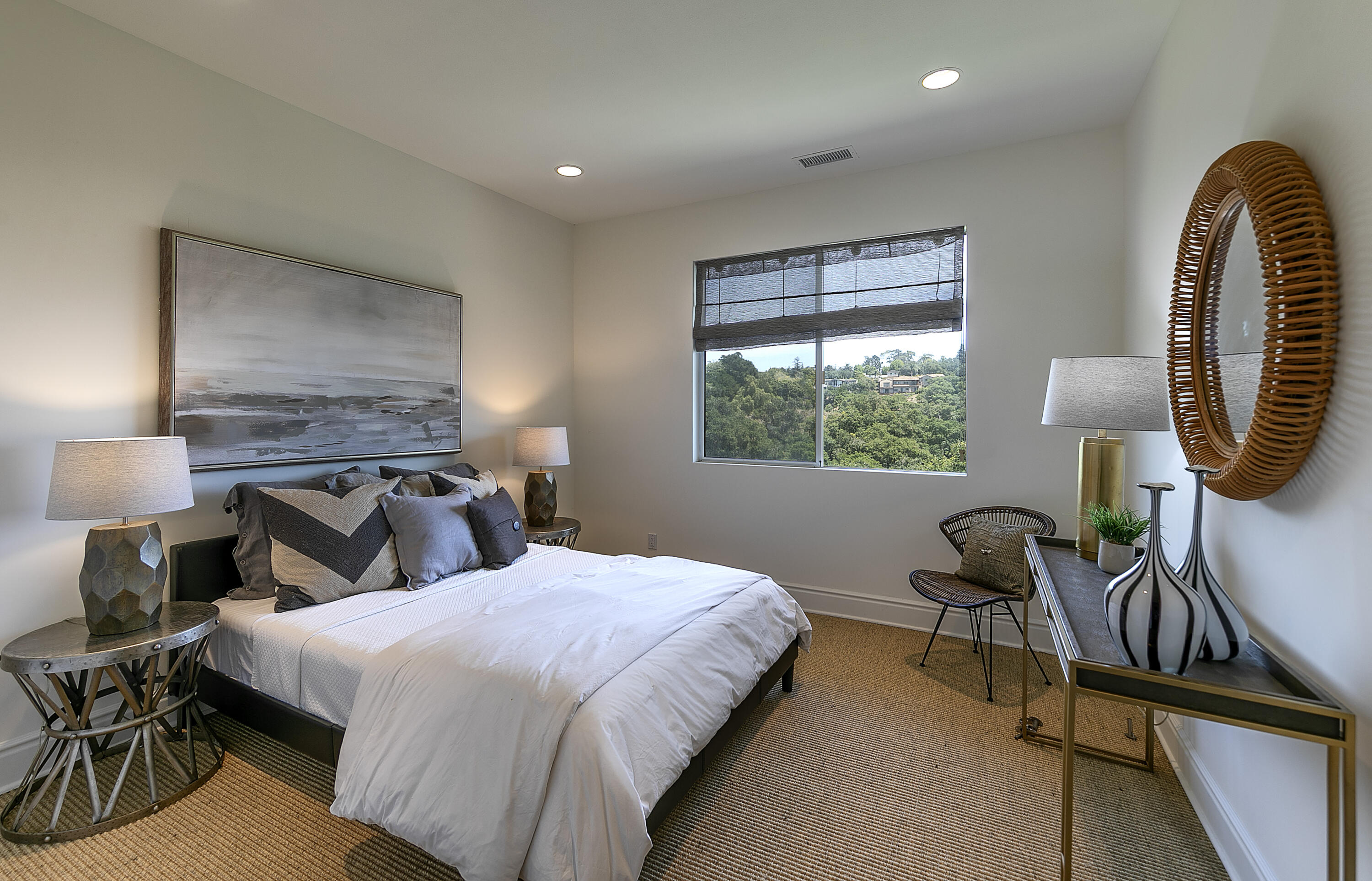 Santa Barbara, California 93103, United States, 4 Bedrooms Bedrooms, ,5 BathroomsBathrooms,Residential,Active,116302