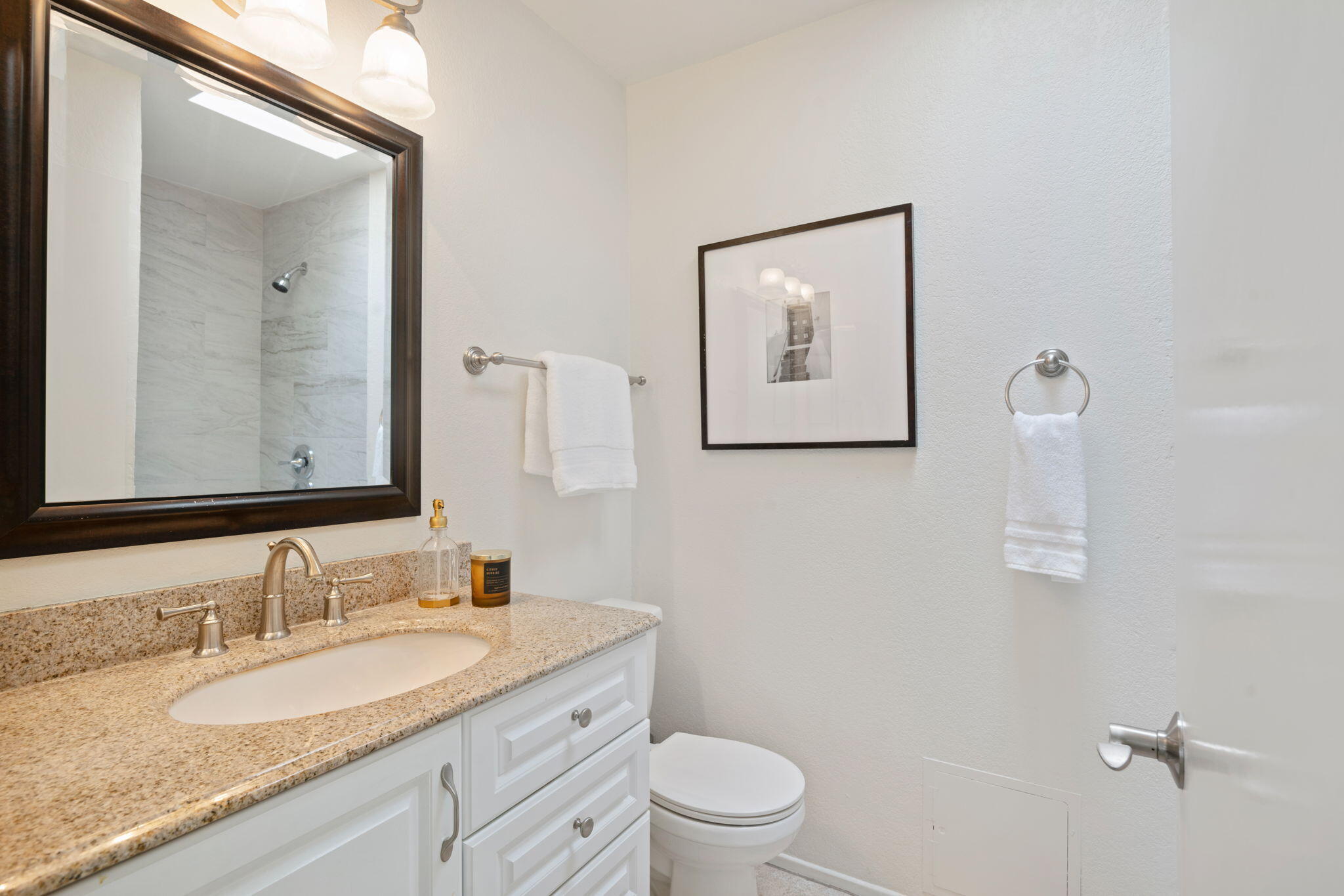 Santa Barbara, California 93105, United States, 3 Bedrooms Bedrooms, ,3 BathroomsBathrooms,Residential,Active,146516