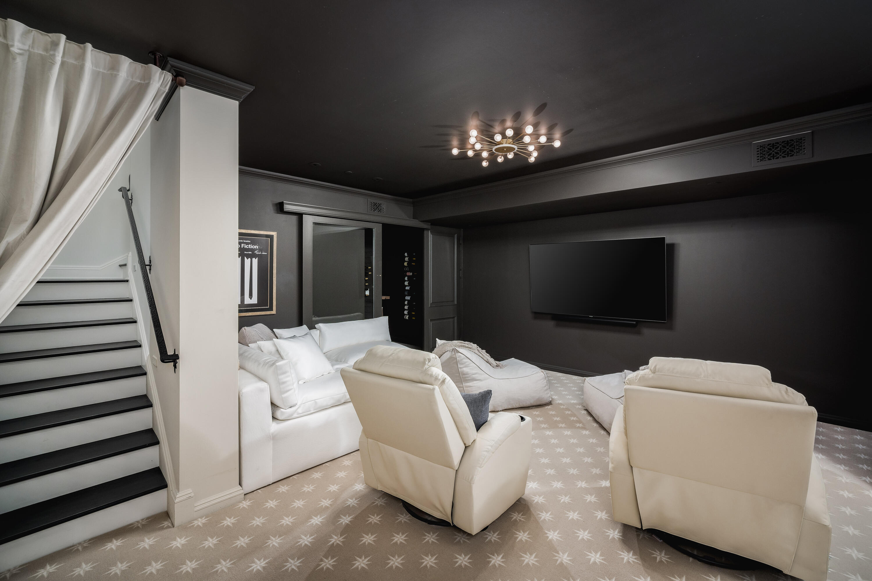 Santa Barbara, California 93110, United States, 6 Bedrooms Bedrooms, ,8 BathroomsBathrooms,Residential,Active,227252