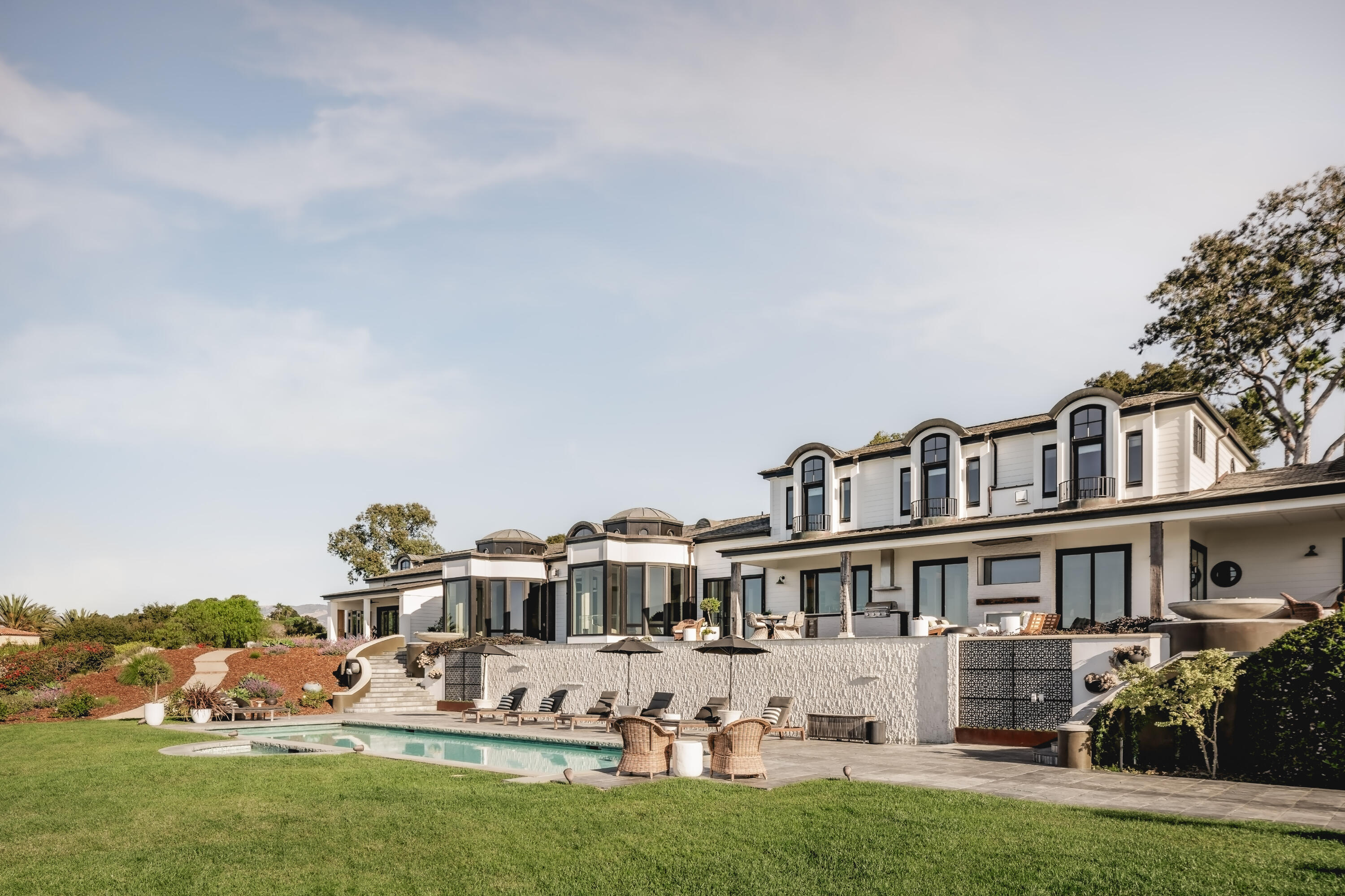 Santa Barbara, California 93110, United States, 6 Bedrooms Bedrooms, ,8 BathroomsBathrooms,Residential,Active,227252