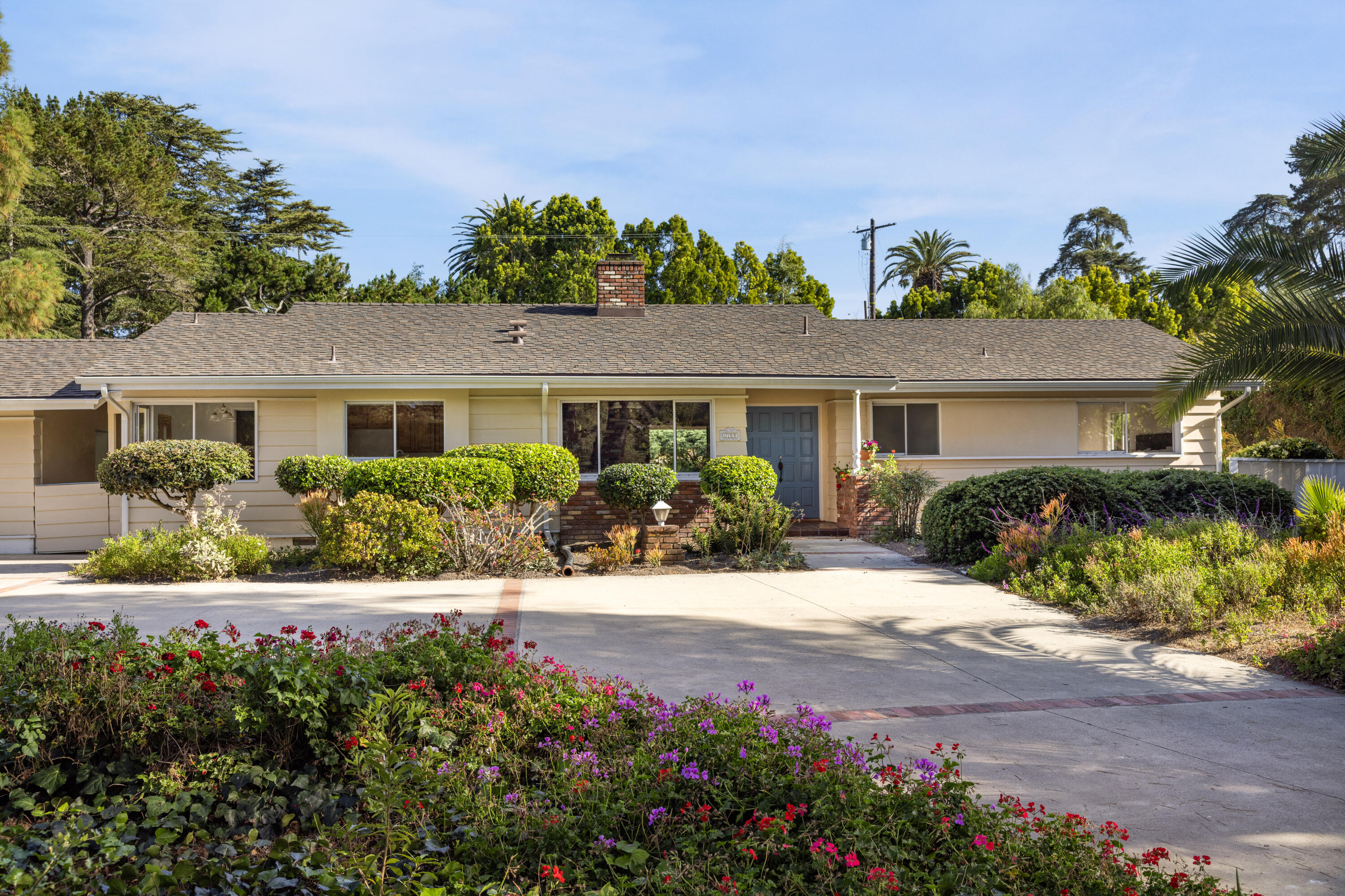 733 Woodland Drive