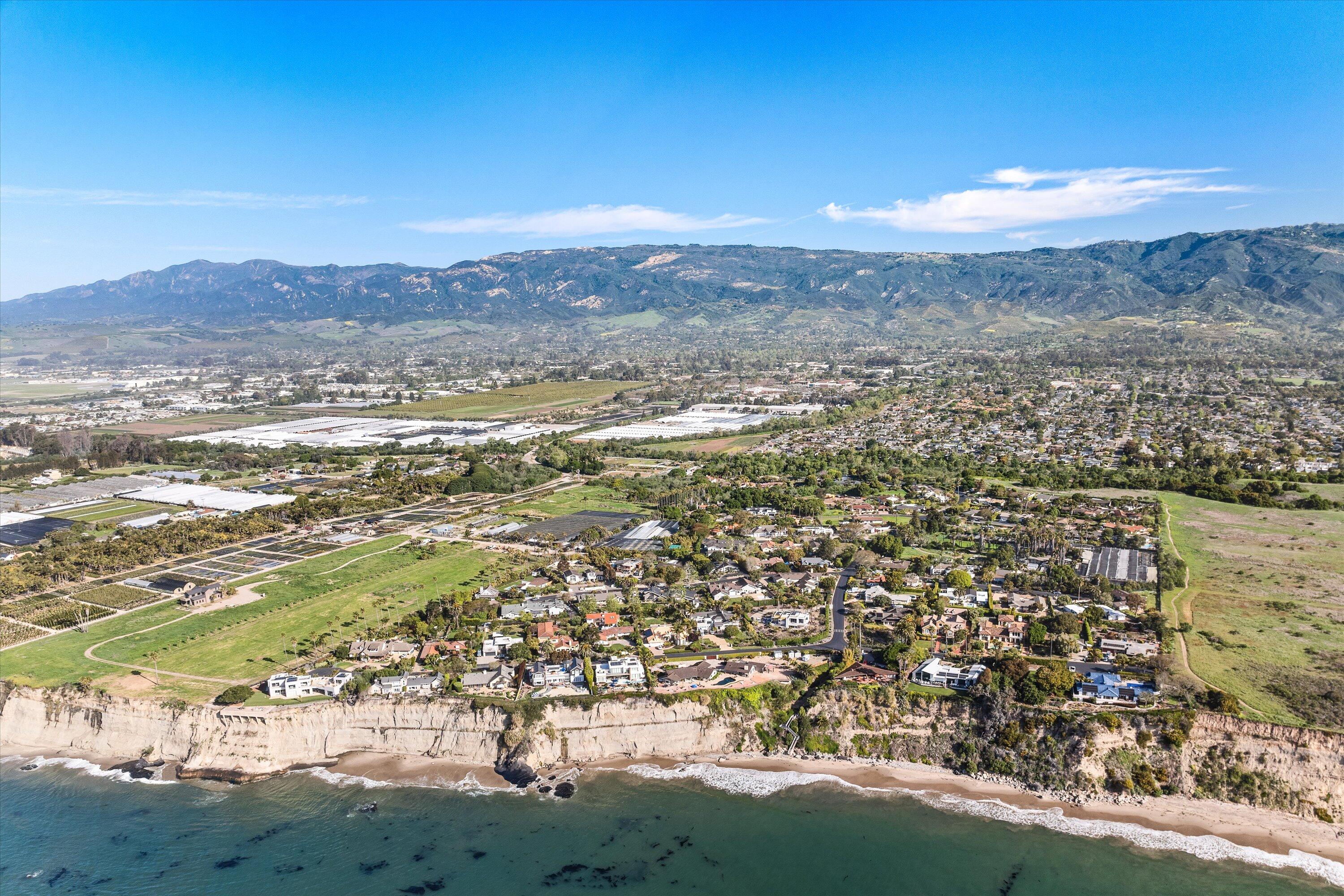 Santa Barbara, California 93111, United States, 3 Bedrooms Bedrooms, ,2 BathroomsBathrooms,Residential,Pending,105935