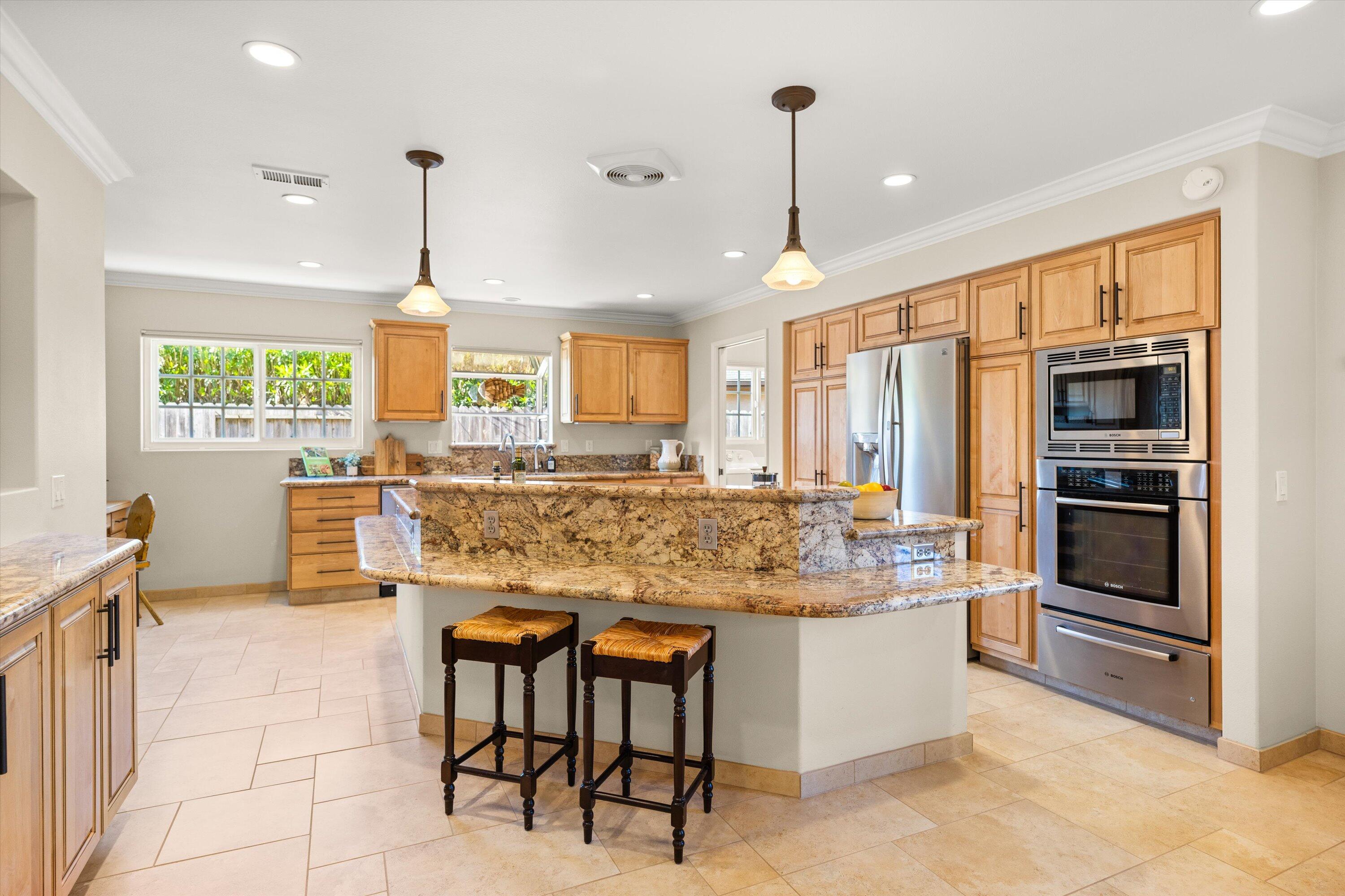 Santa Barbara, California 93111, United States, 3 Bedrooms Bedrooms, ,2 BathroomsBathrooms,Residential,Pending,105935