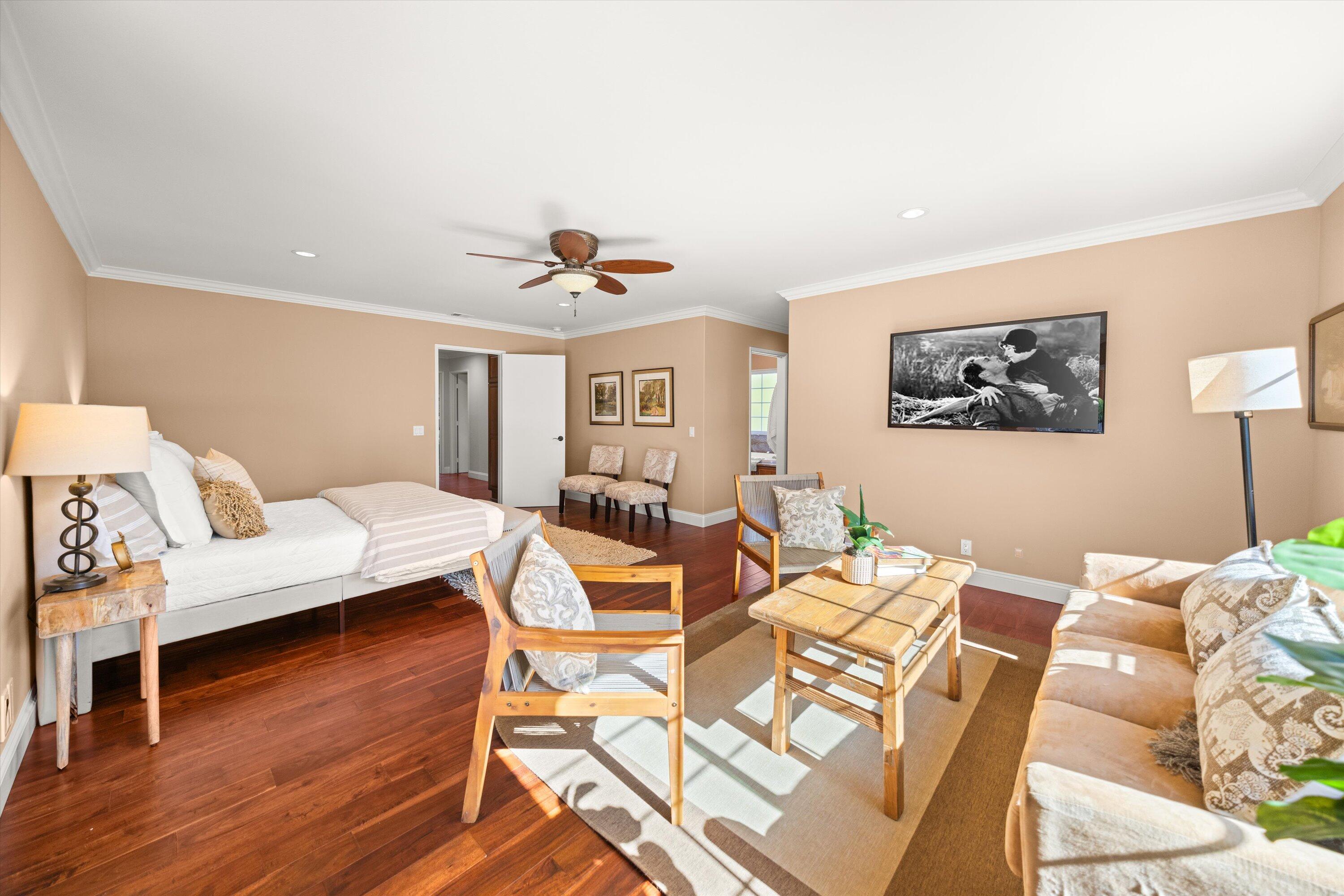 Santa Barbara, California 93111, United States, 3 Bedrooms Bedrooms, ,2 BathroomsBathrooms,Residential,Pending,105935