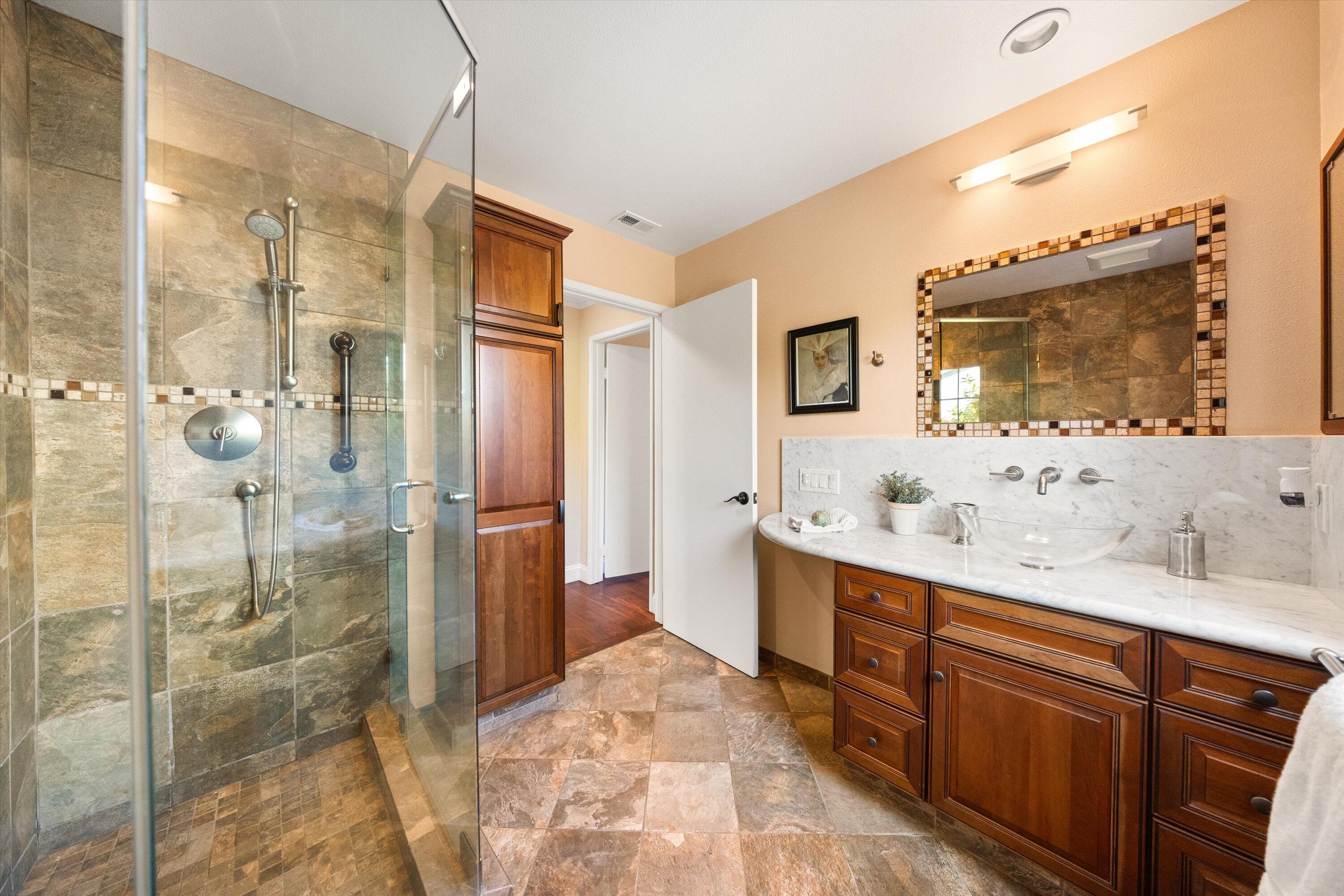 Santa Barbara, California 93111, United States, 3 Bedrooms Bedrooms, ,2 BathroomsBathrooms,Residential,Pending,105935