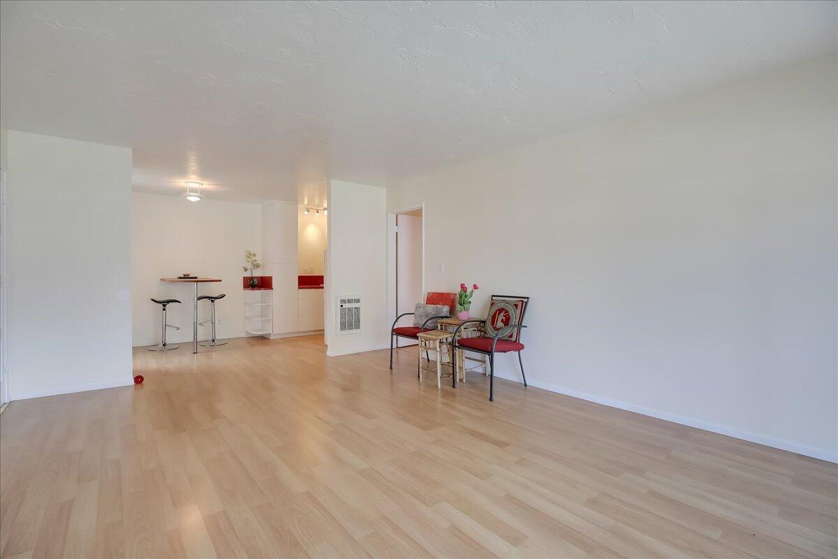 Goleta, California 93117, United States, 1 Bedroom Bedrooms, ,1 BathroomBathrooms,Residential,Active,108725