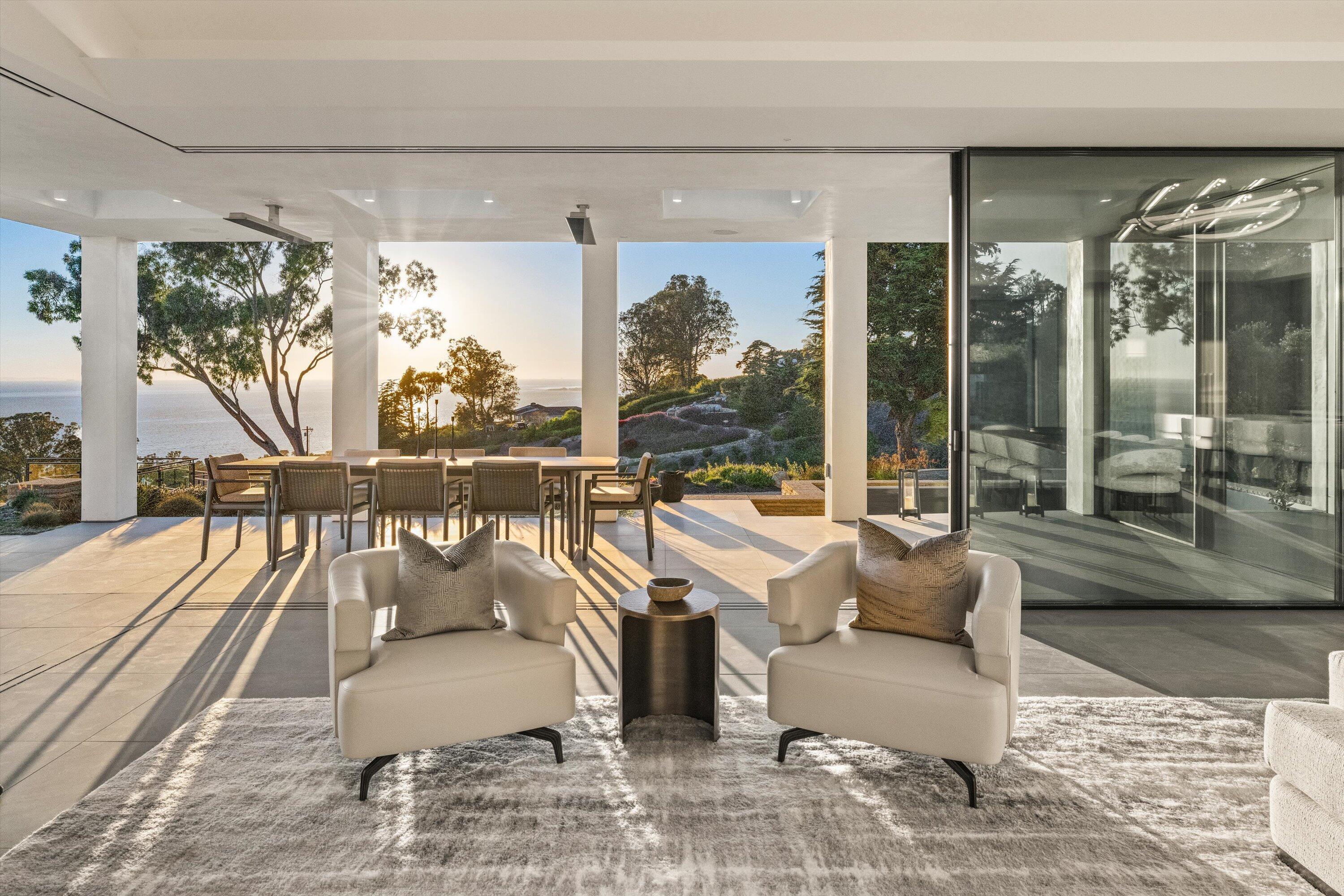 Santa Barbara, California 93109, United States, 4 Bedrooms Bedrooms, ,7 BathroomsBathrooms,Residential,Active,31533