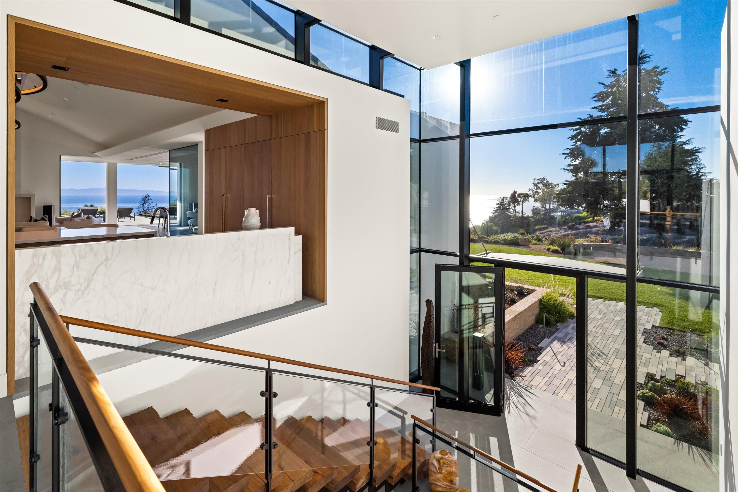 Santa Barbara, California 93109, United States, 4 Bedrooms Bedrooms, ,7 BathroomsBathrooms,Residential,Active,31533